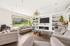Roquefort-les-Pins – Charming Villa with Pool in a Peaceful Residential Setting — photo 4 of 7