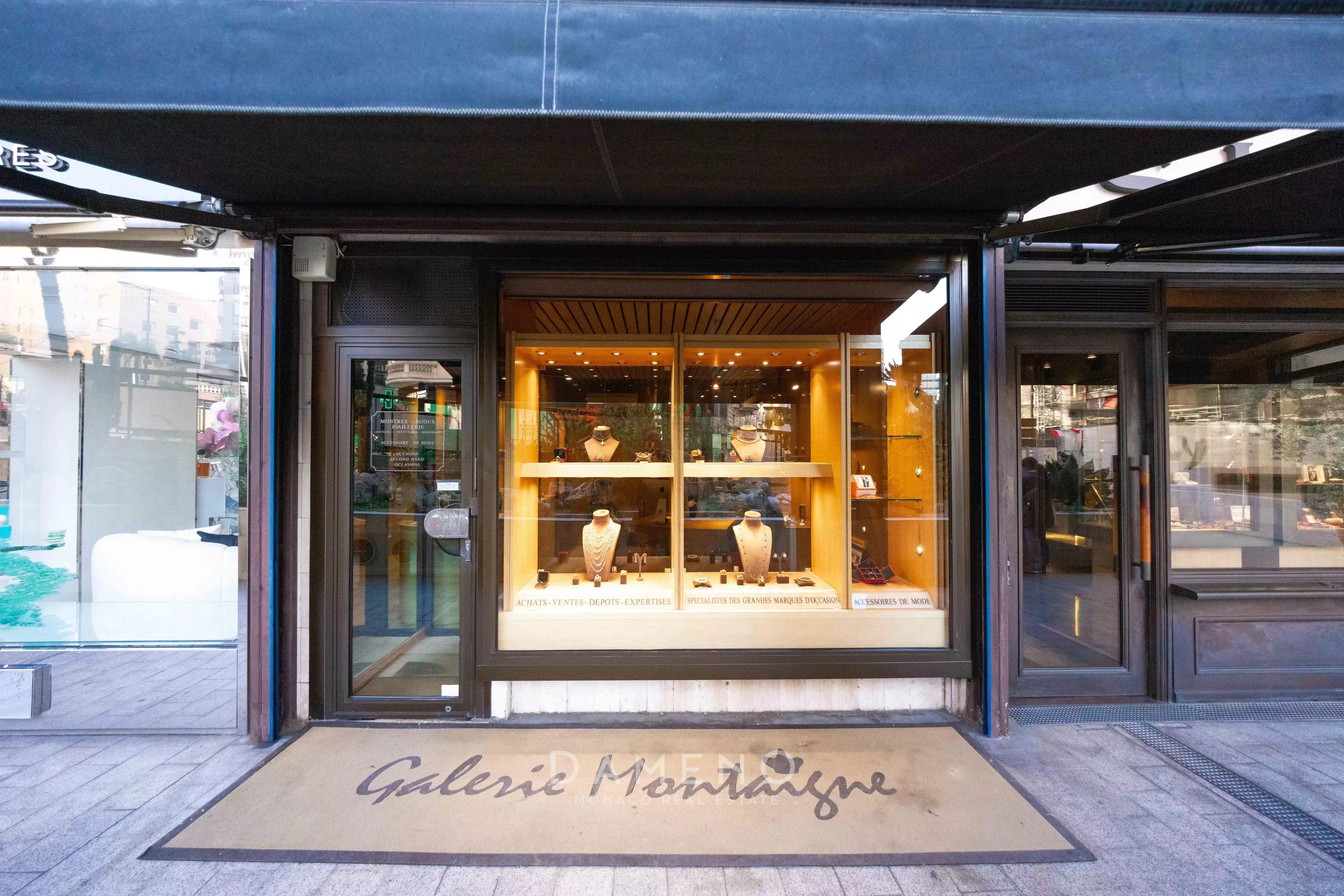 Montaigne-Carré d'Or- Fond de Commerce.