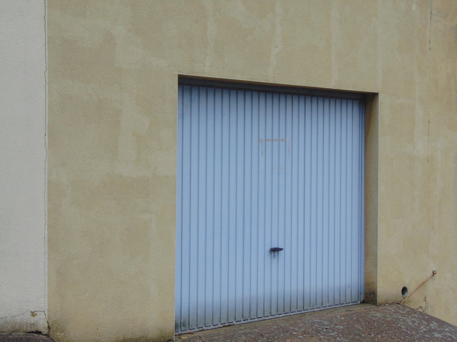 GARAGE MONT ST MARTIN