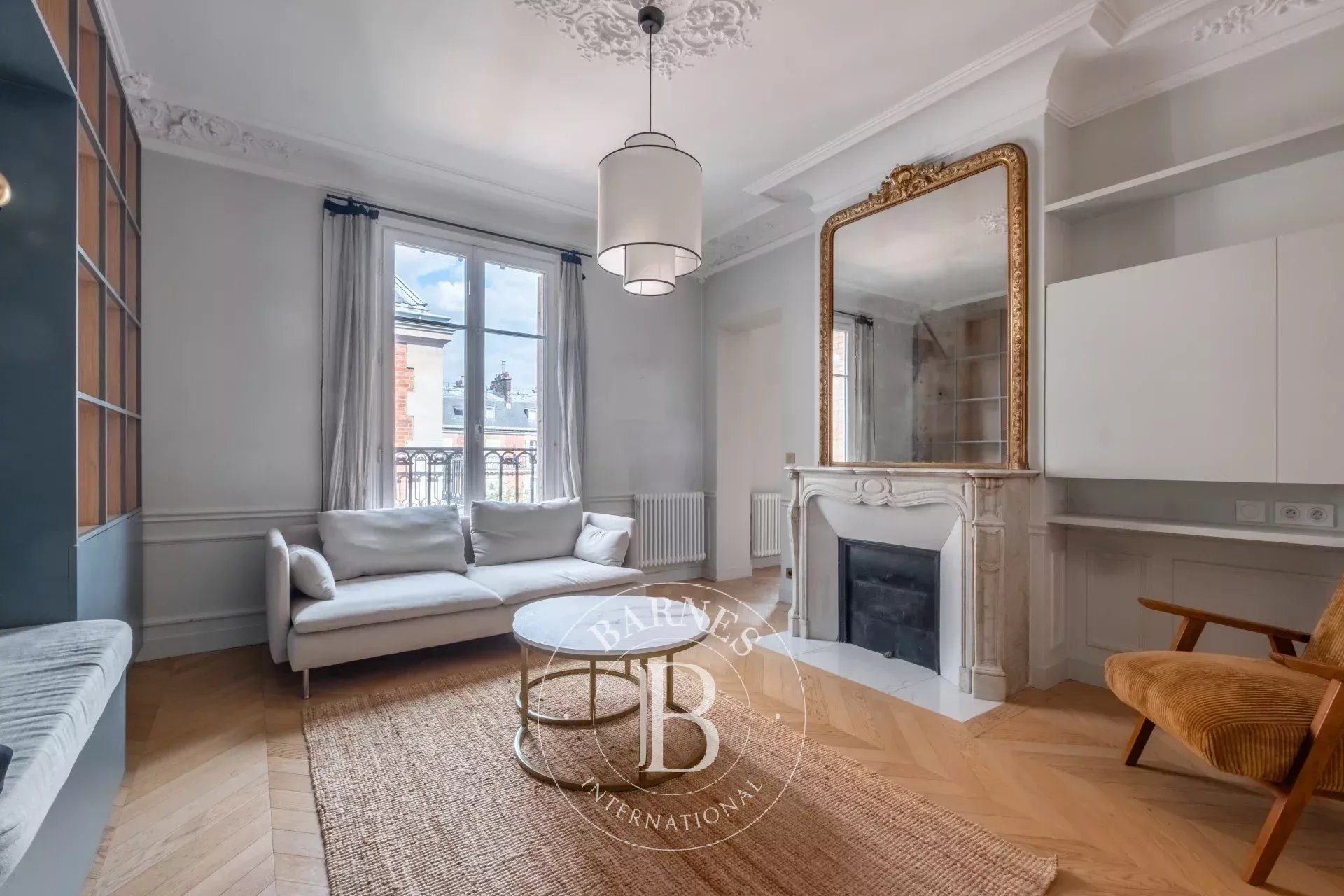 Appartement Paris 75007  -  ref 87155459 (picture 2)