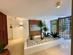 Exceptional 97 m² 4-room apartment with balcony — photo 4 of 5