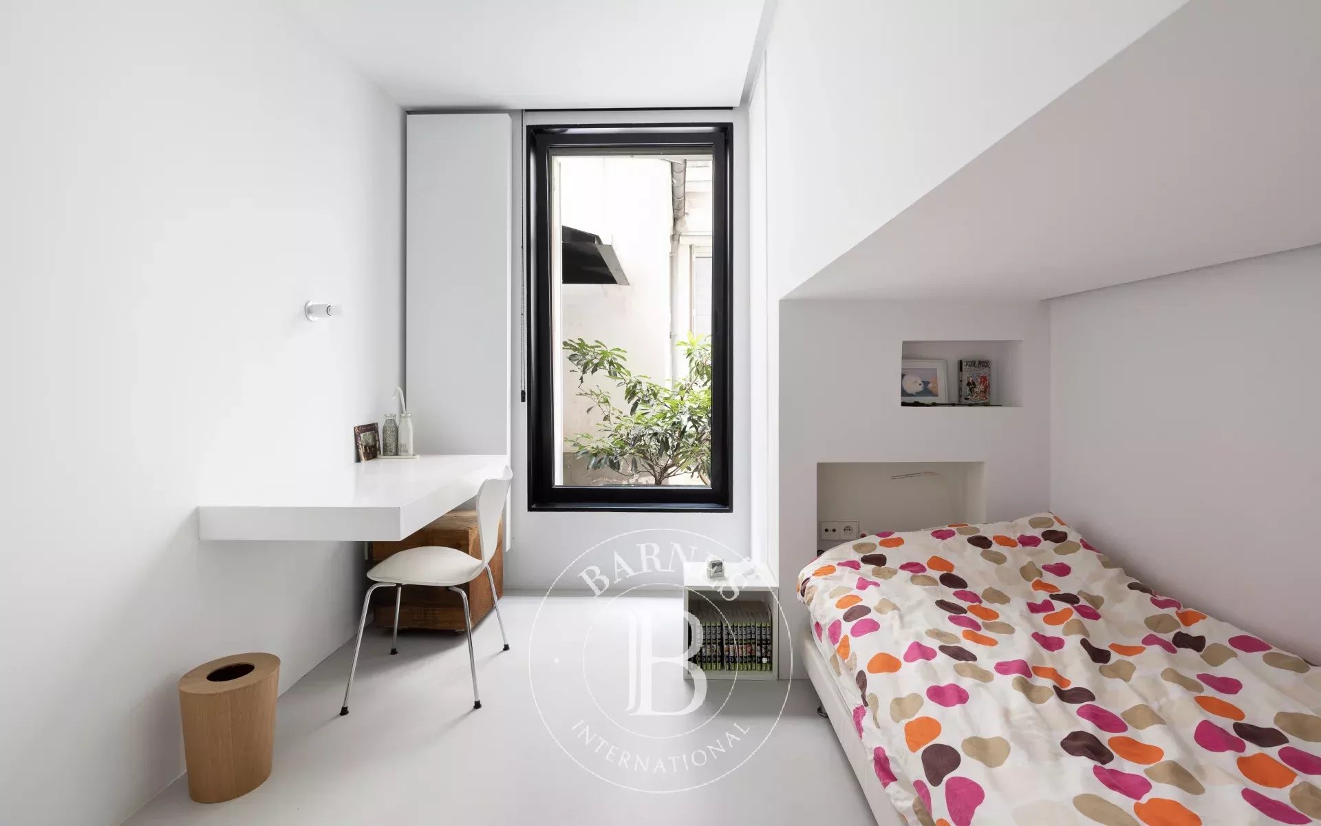 Daire Paris 18ème - picture 11