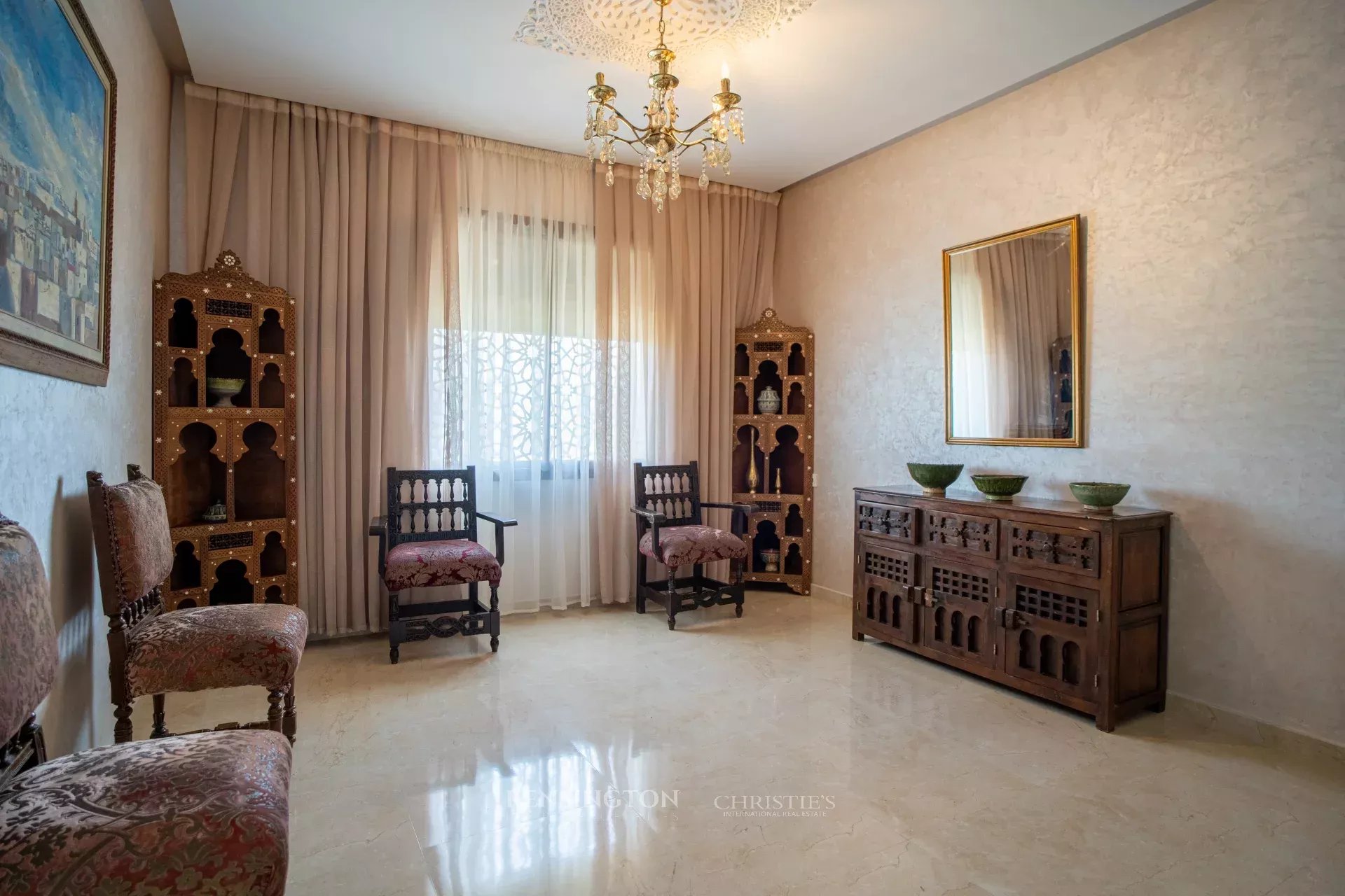 4 Bedroom Villa/Townhouse's Image 5