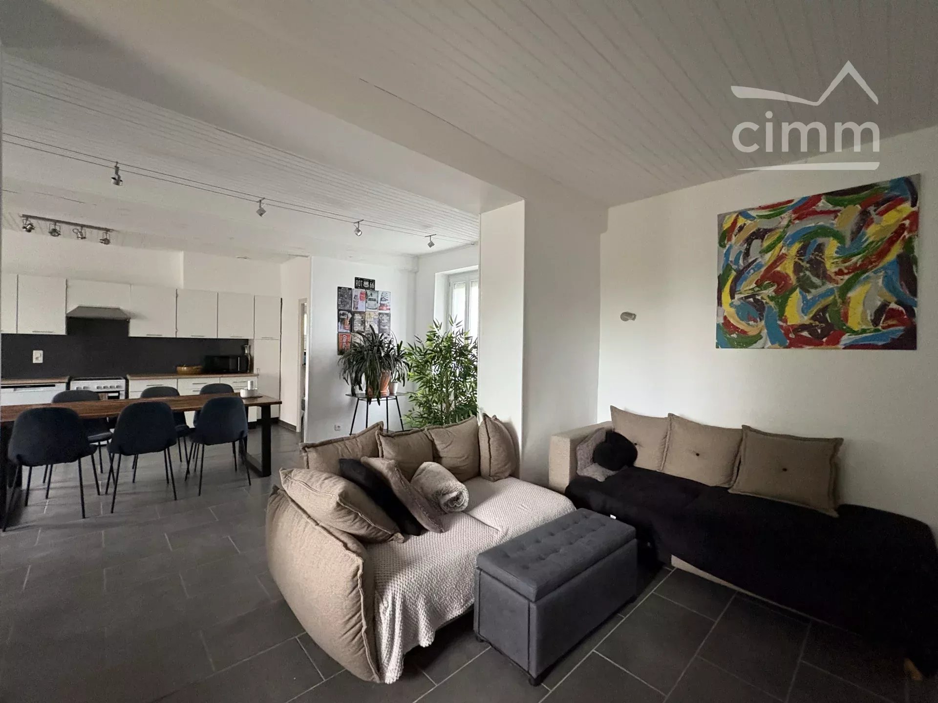 Agence immobilière de 