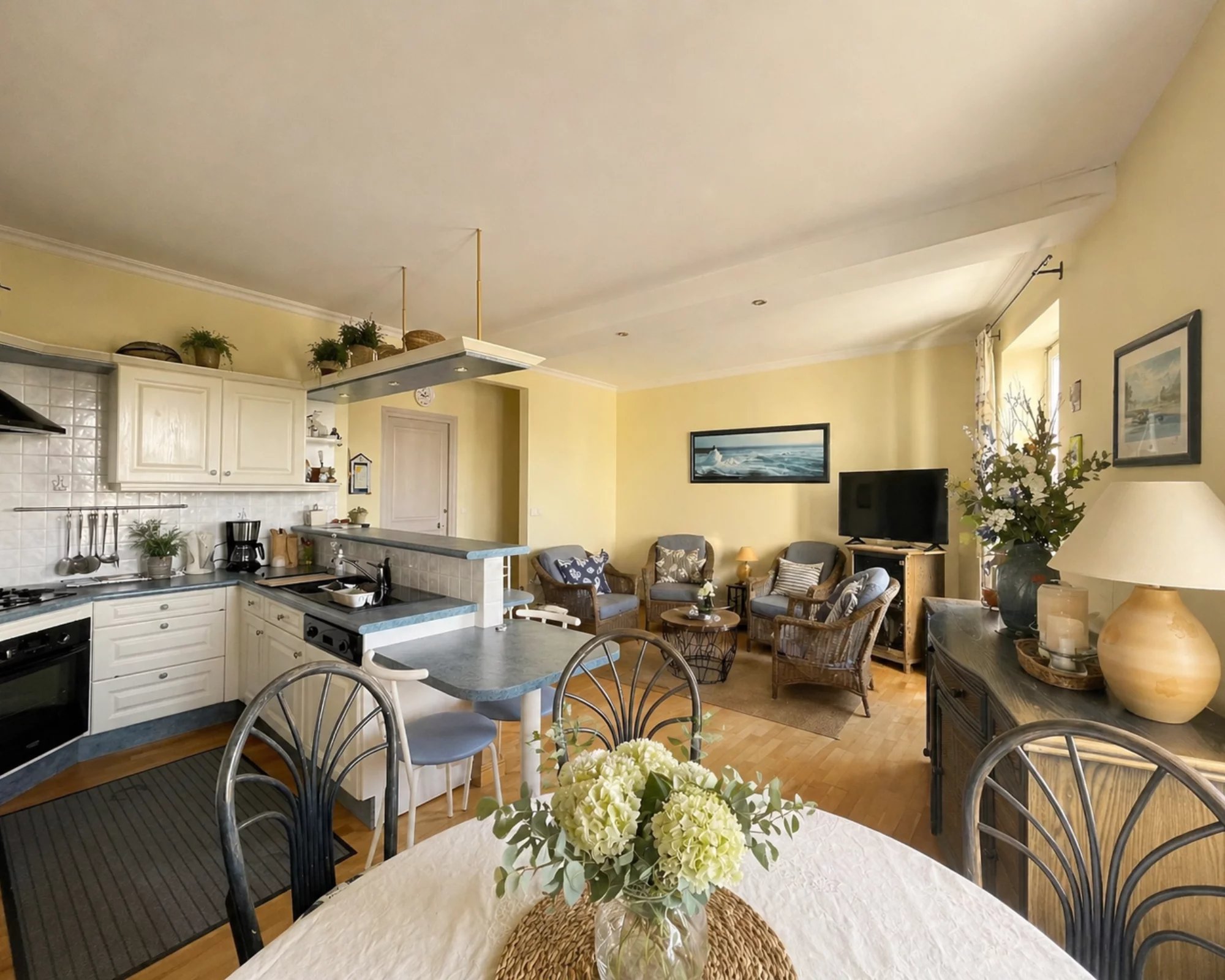 DINARD – À 100 m de la plage : un appartement d’exception