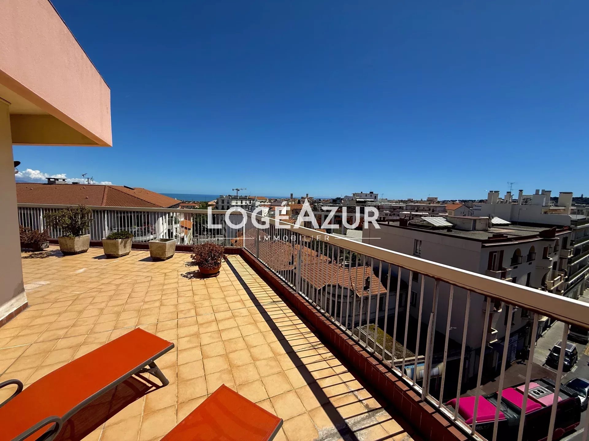 Seasonal rental Apartment Antibes