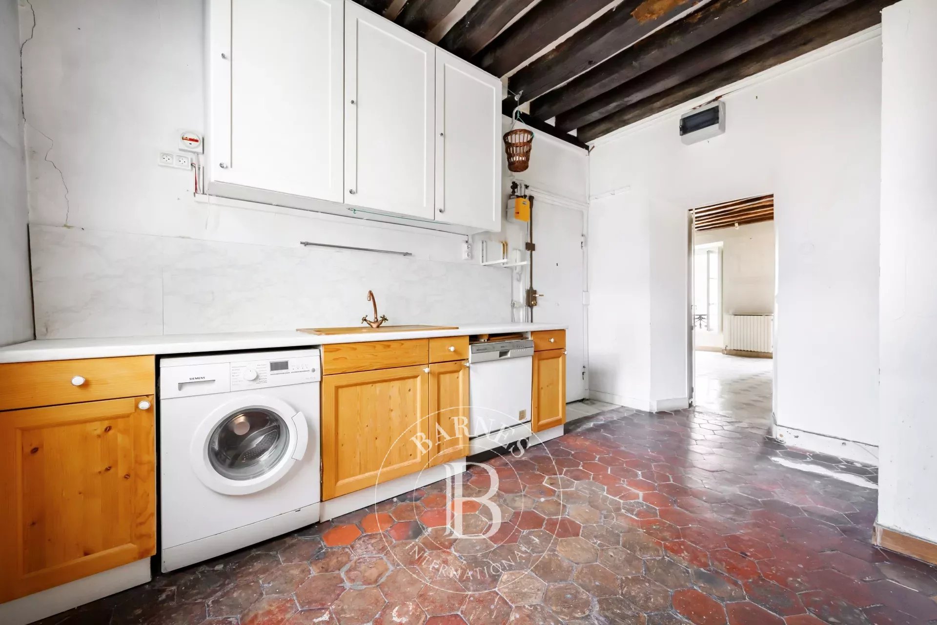 Daire Paris 3ème - picture 9