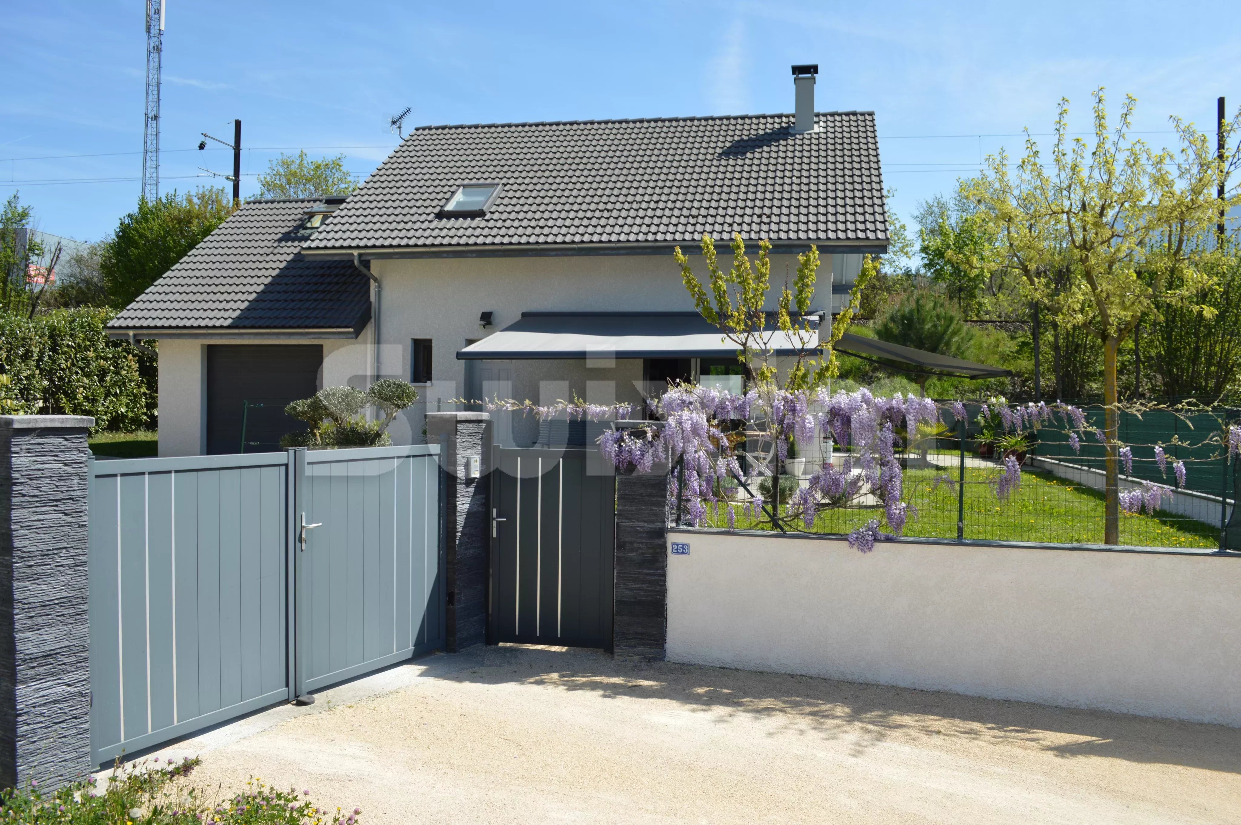 Agence immobilière de 