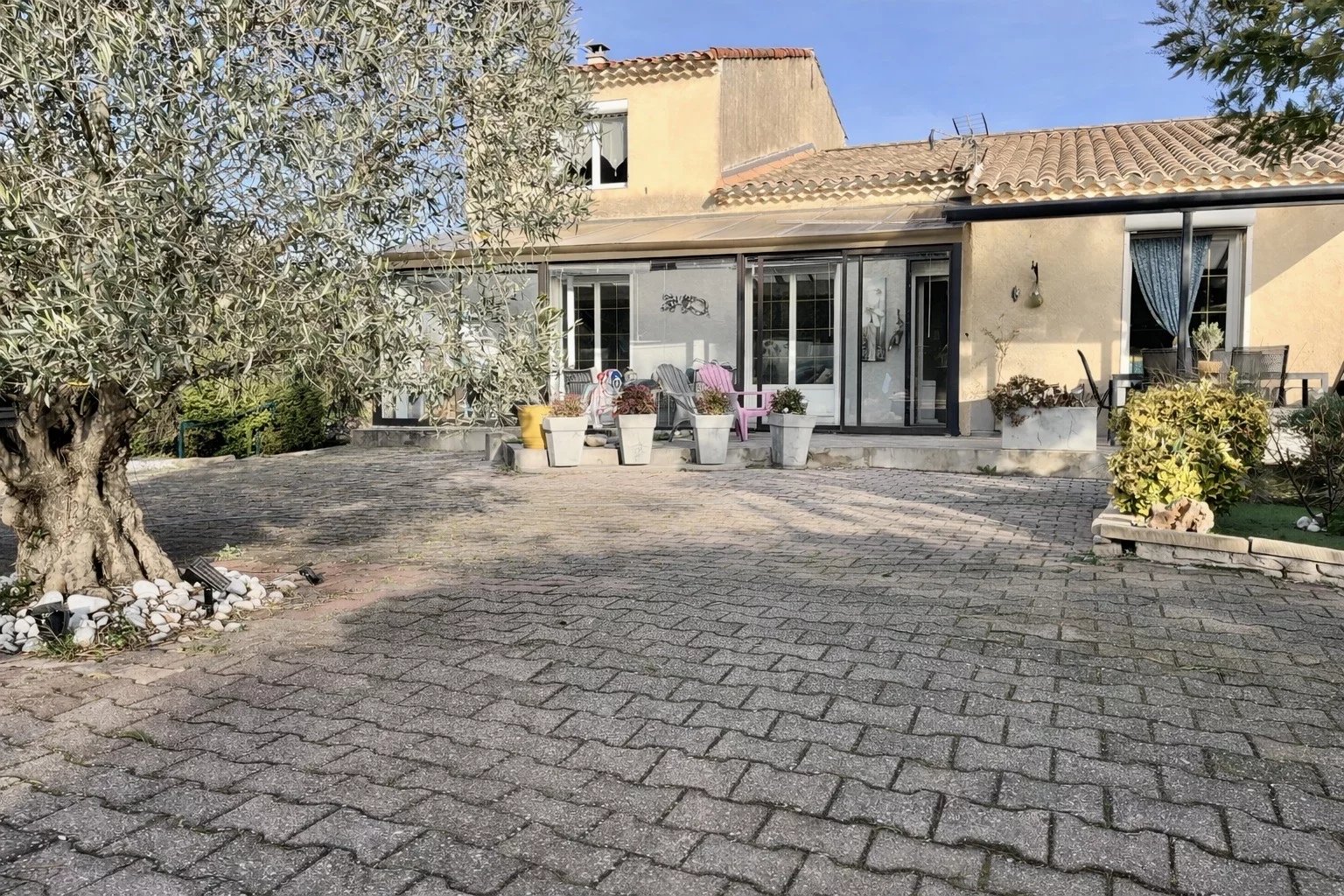 Agence immobilière de 