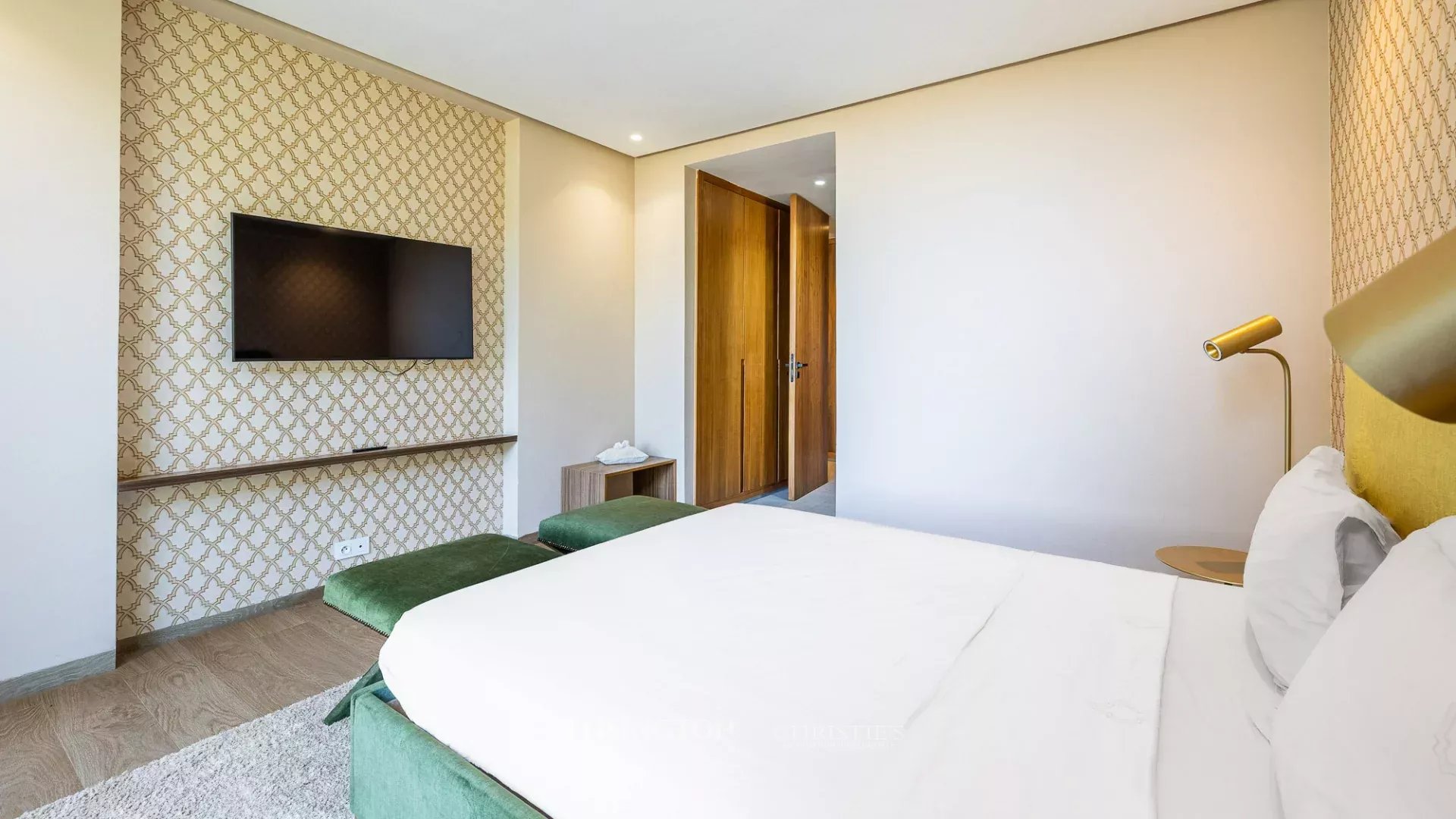 4 Bedroom Villa/Townhouse's Image 19