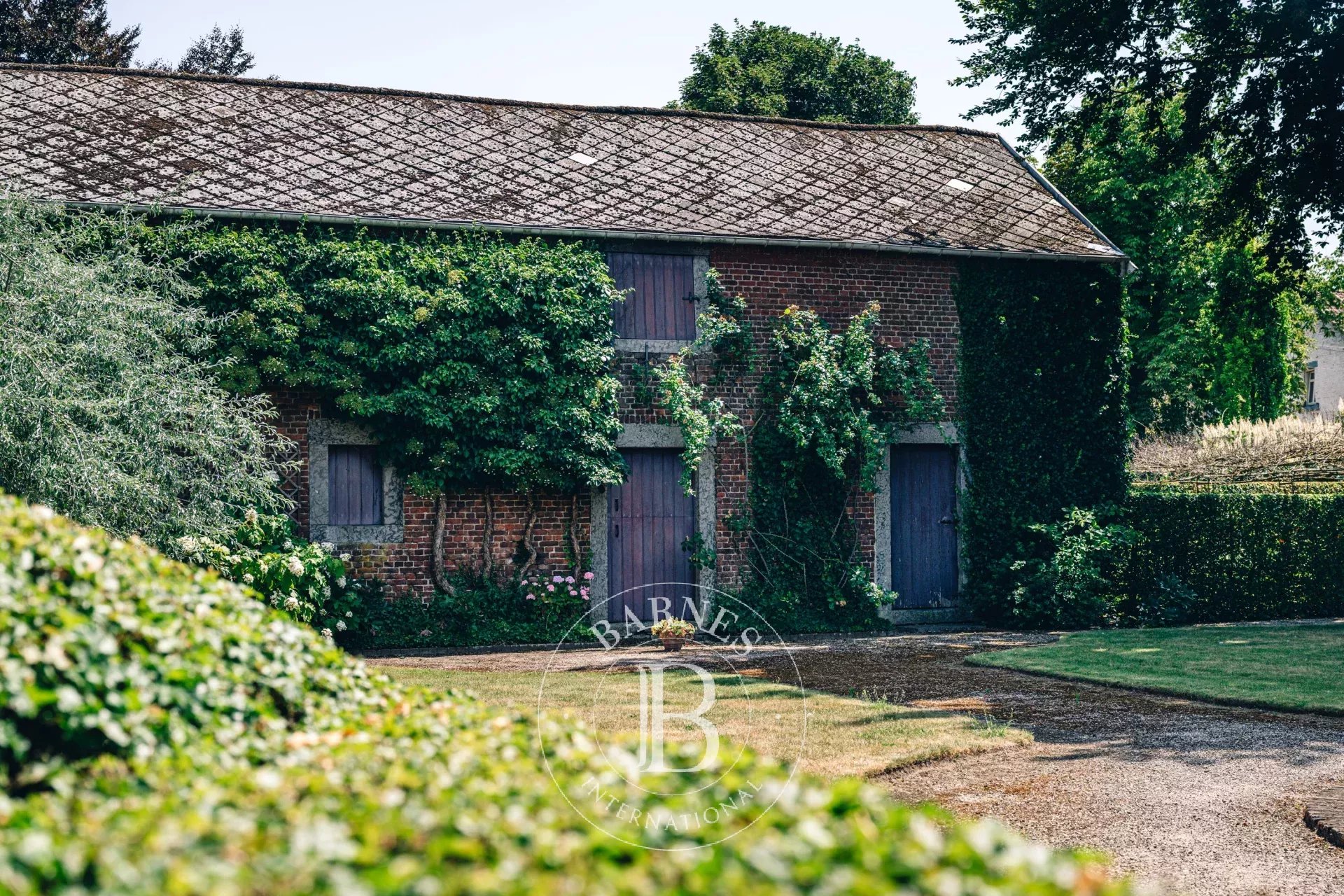 Propriété exclusive à destinations multiples au coeur de la campagne hannutoise