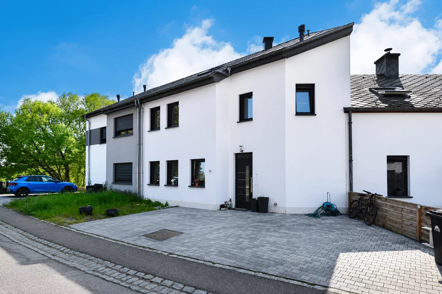 Agence immobilière de AXHOME IMMO SARL