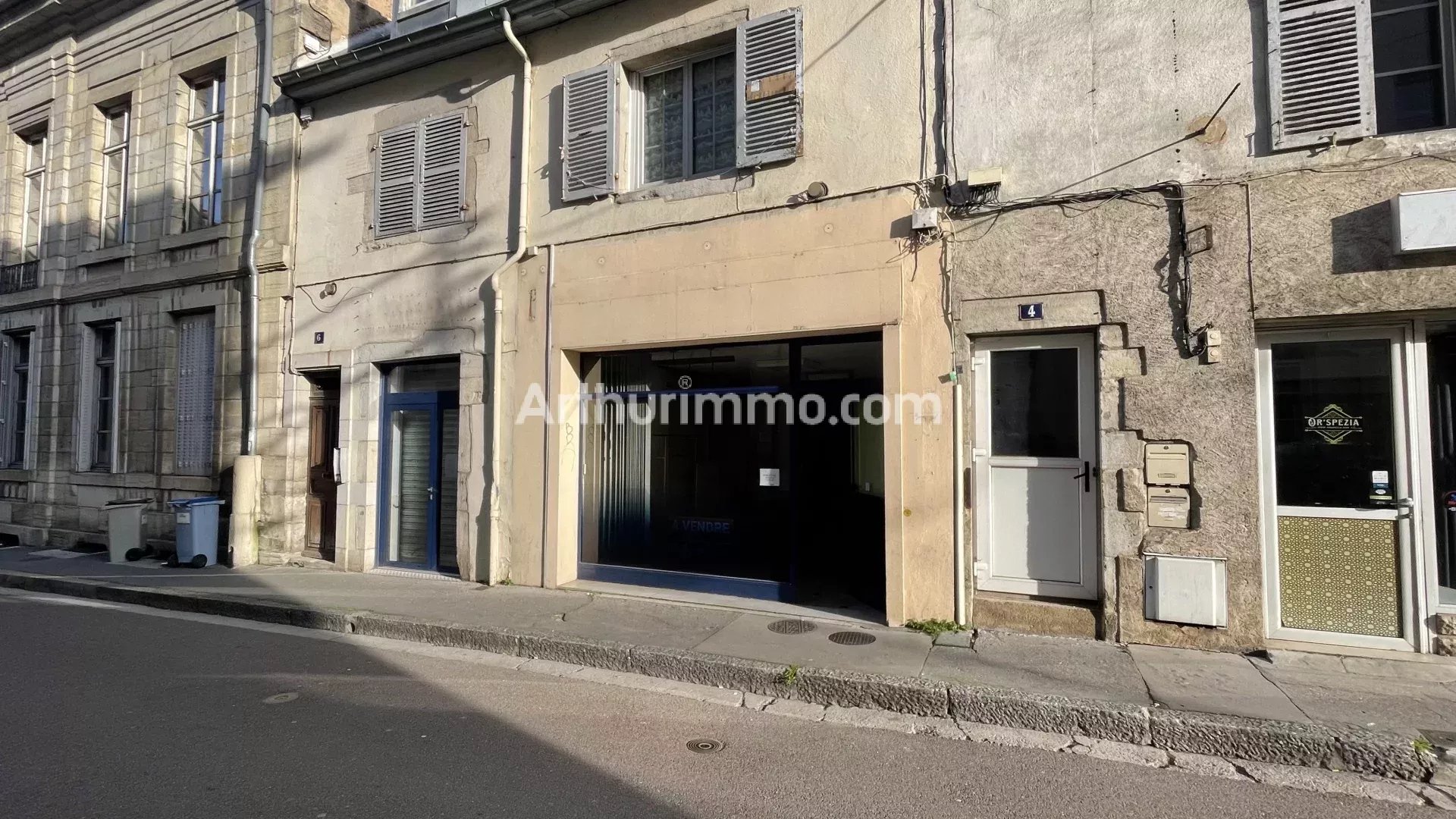 Vente Local commercial Lons-le-Saunier