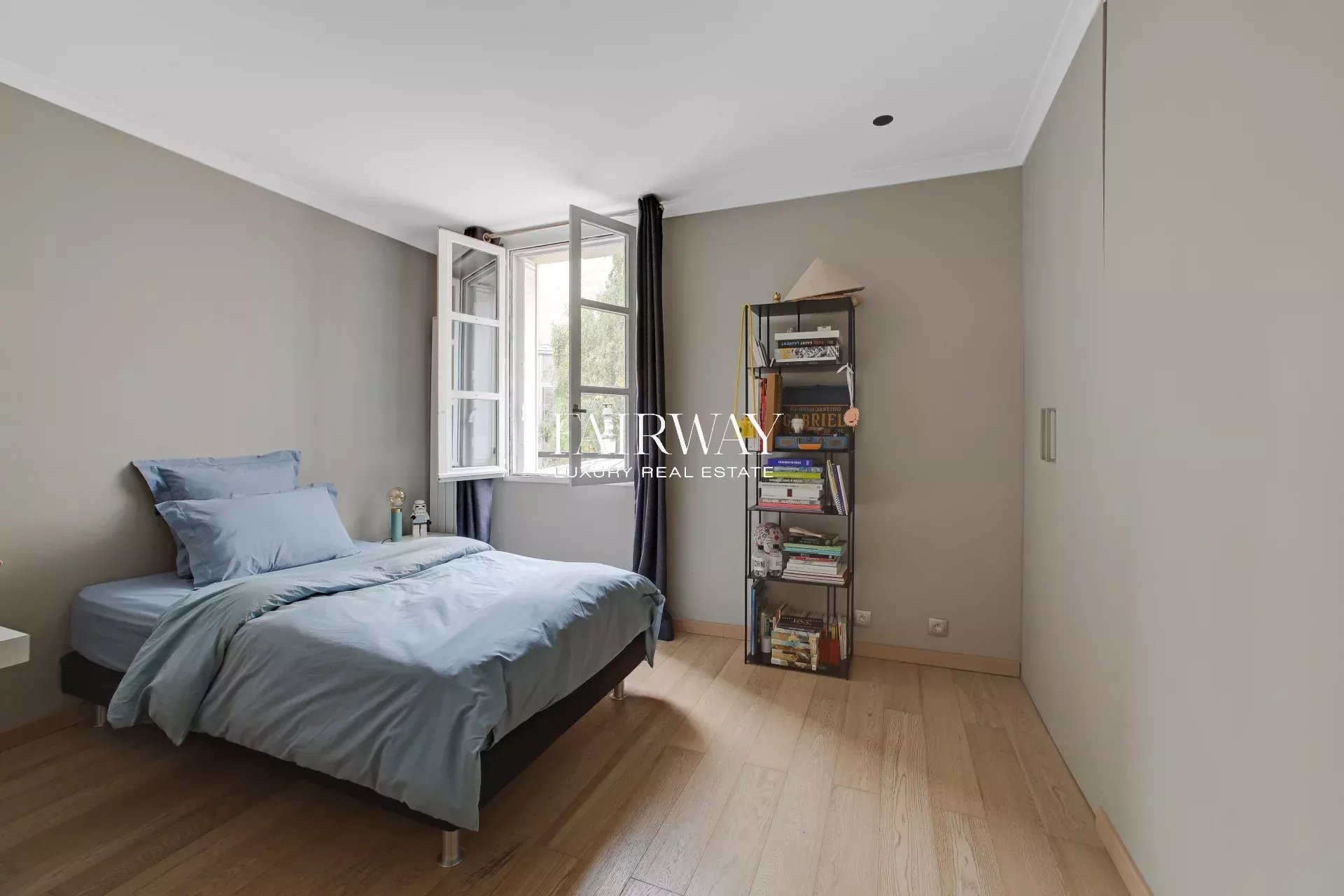 Appartement familial - 5 chambres - Parc Monceau - Parking - Calme absolu