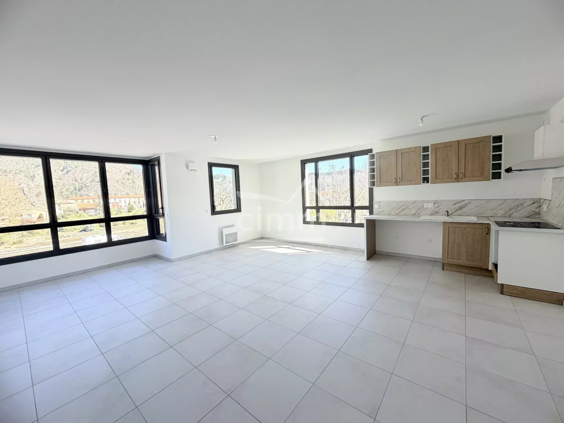 Agence immobilière de 