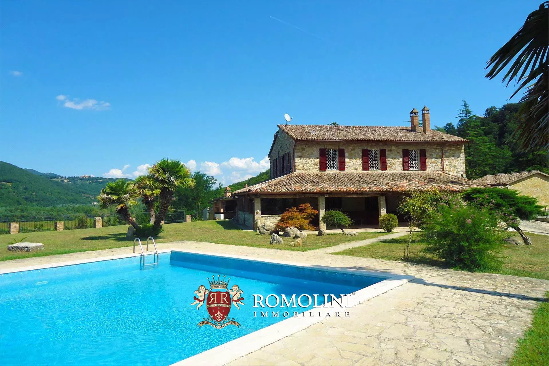 6 Bedroom Villa/Townhouse's Image 20