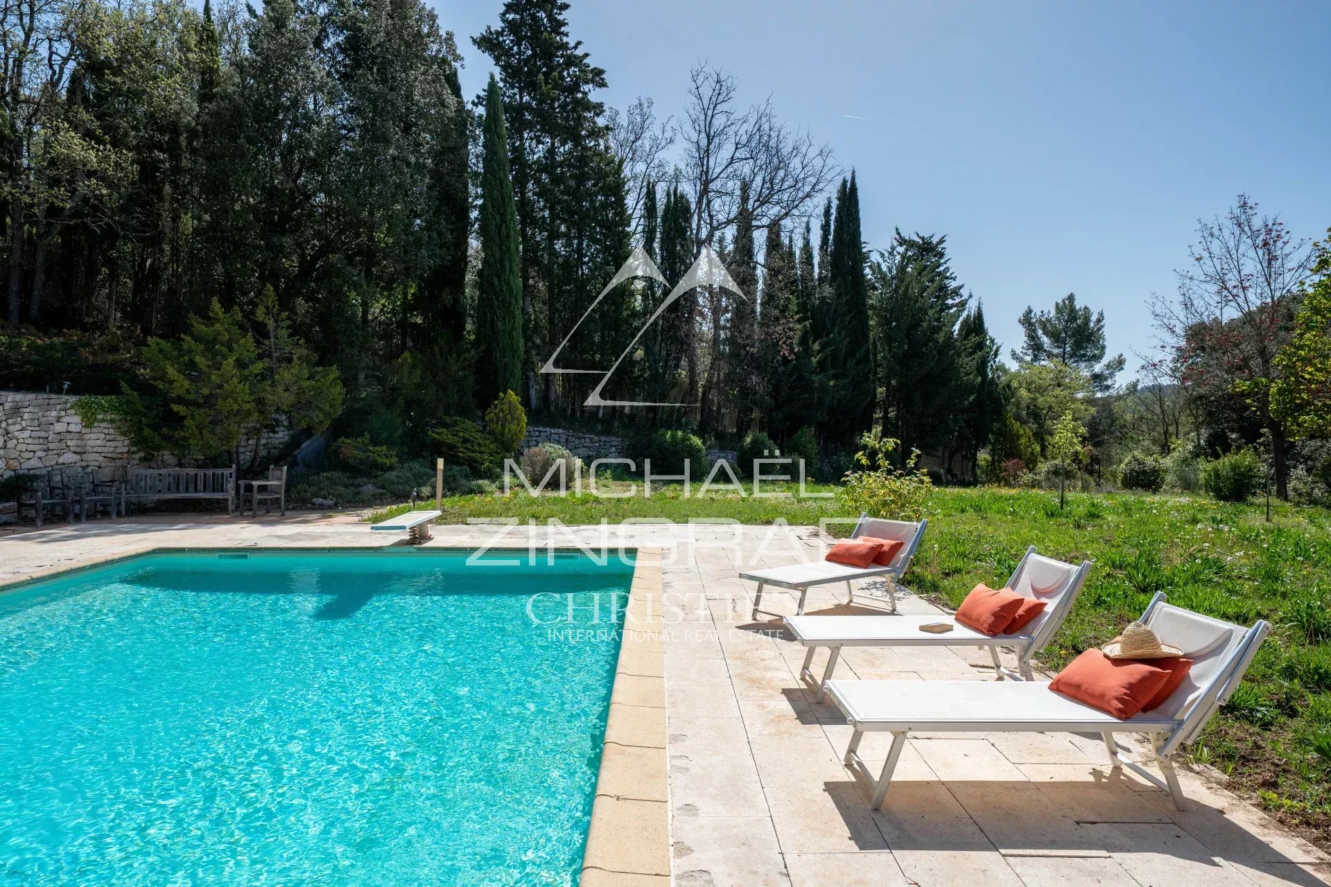 6 Bedroom Villa/Townhouse's Image 15