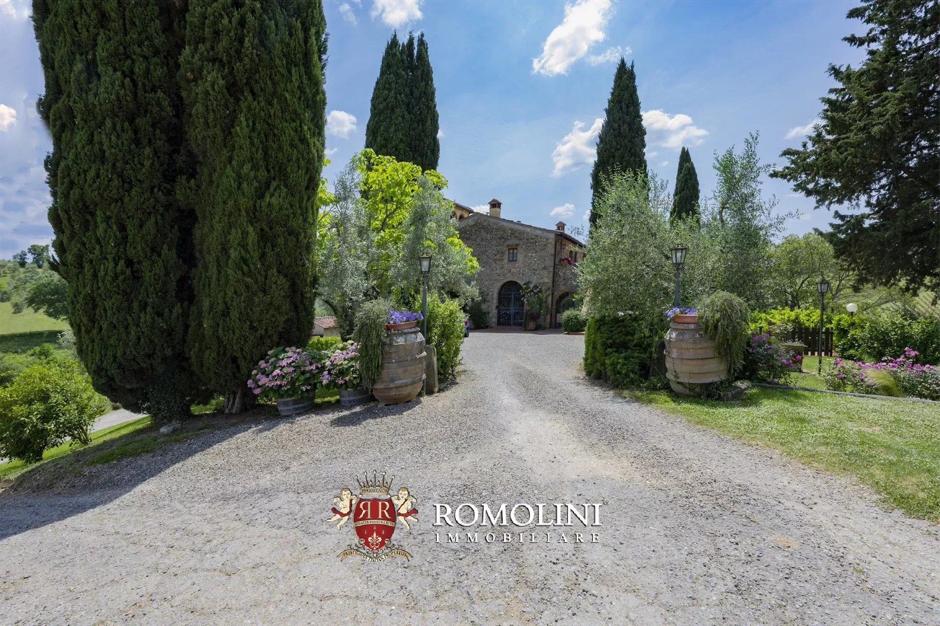 7 Bedroom Vineyard's Image 15