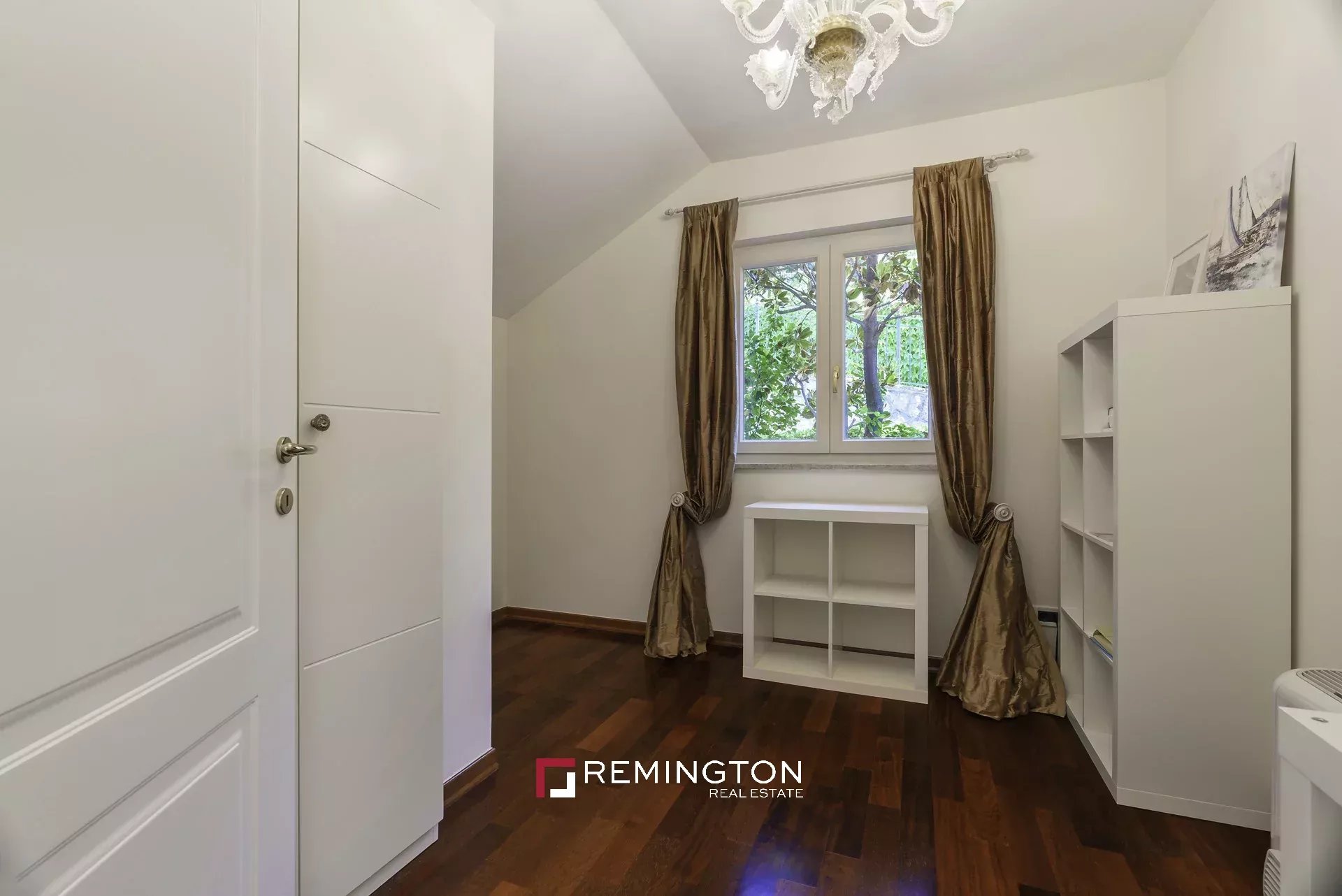 2 Bedroom Apartment/Flat's Image 5