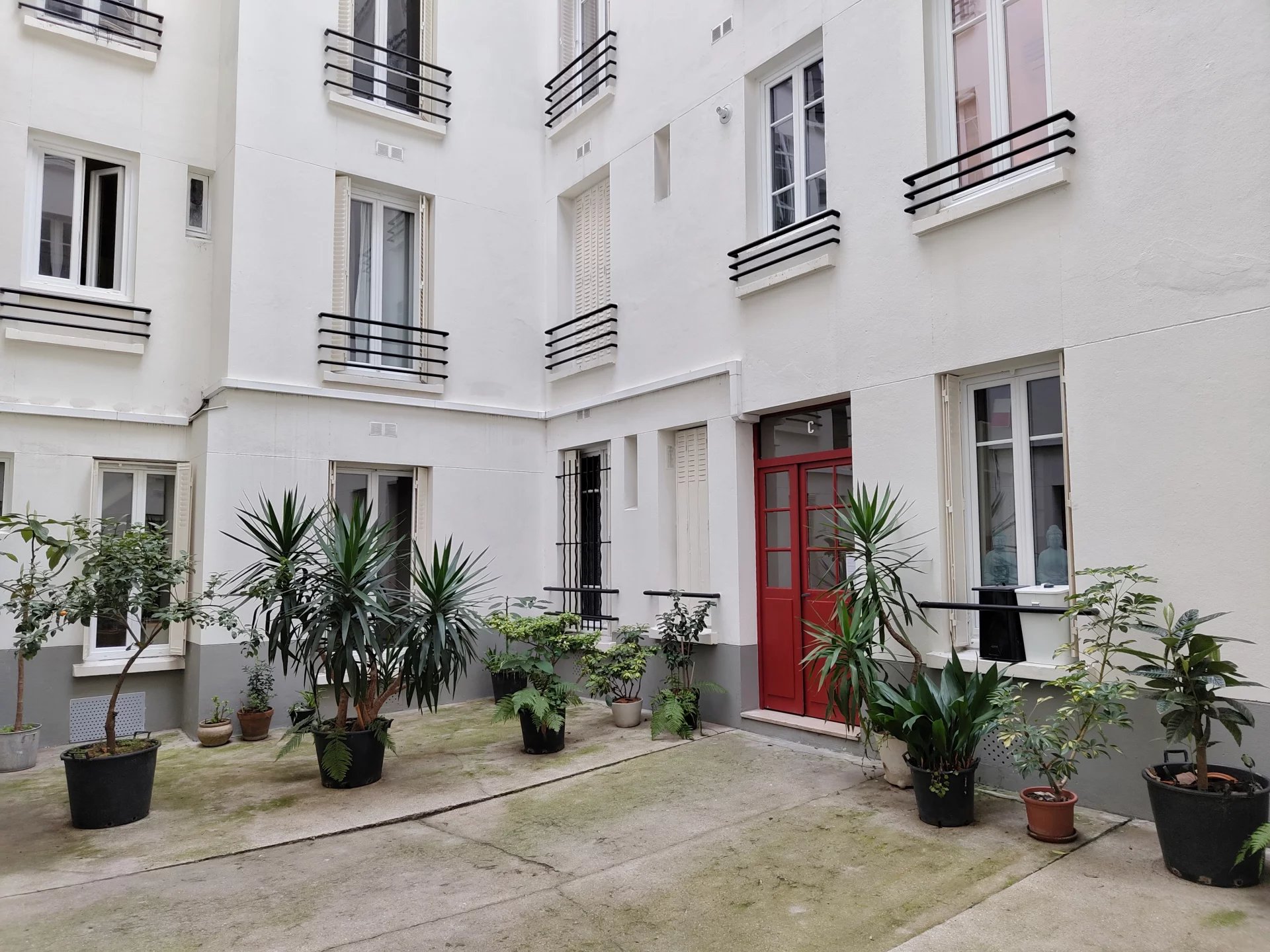 Paris XIVe - Rue des Plantes - Studio calme vendu loué