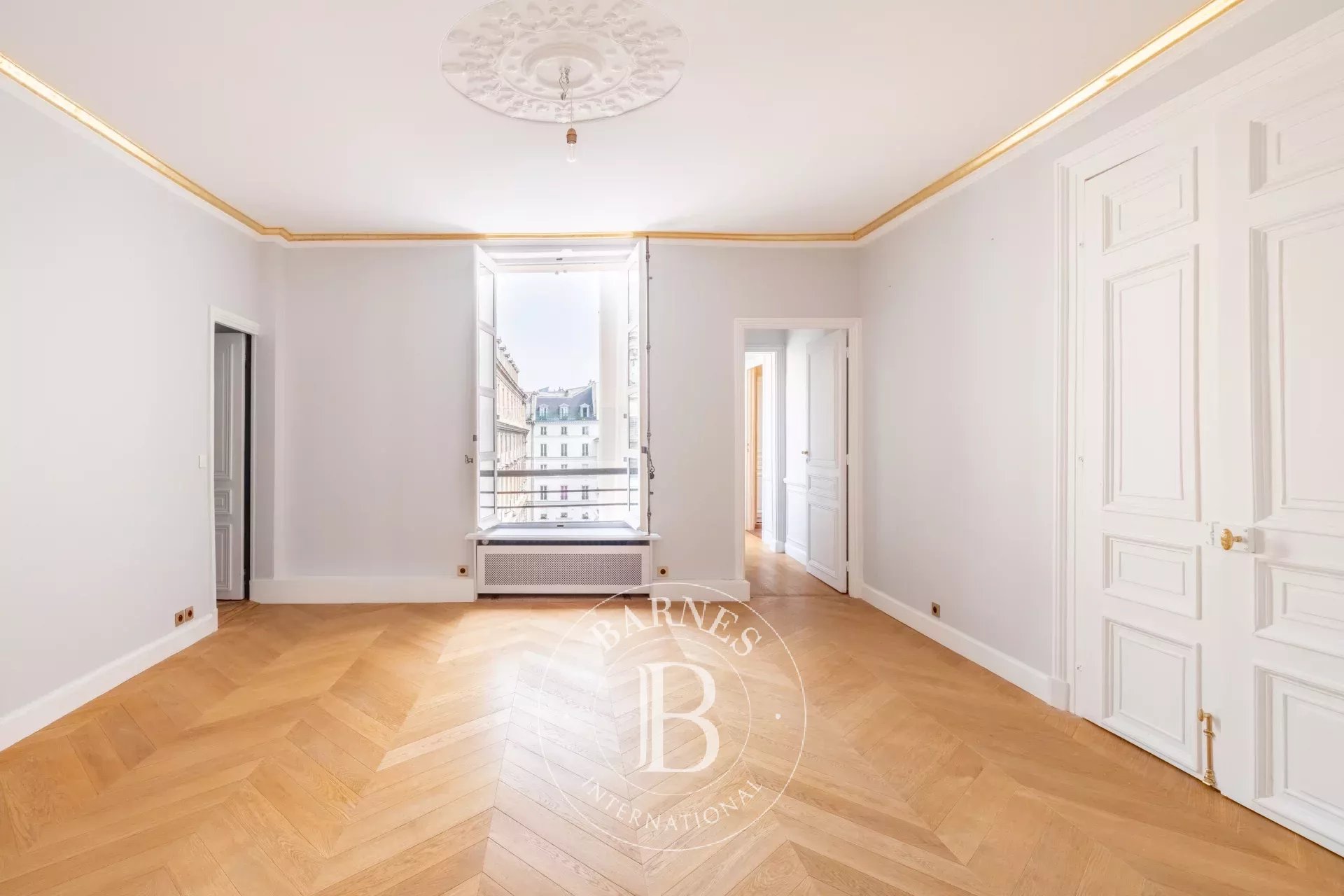 Daire Paris 2ème - picture 11