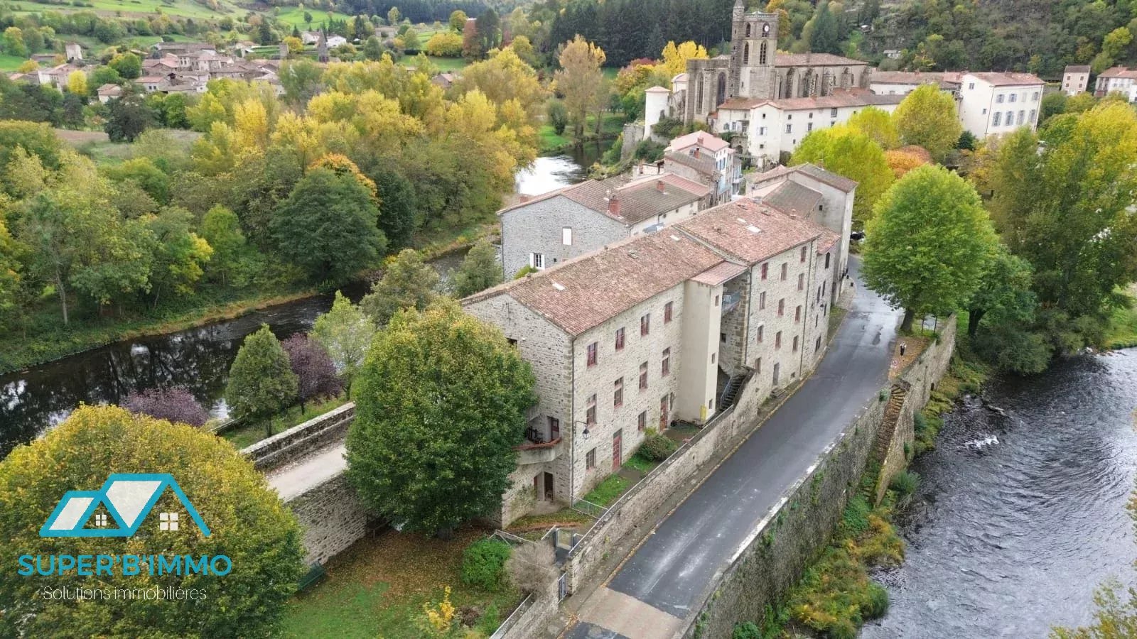 Agence immobilière de 