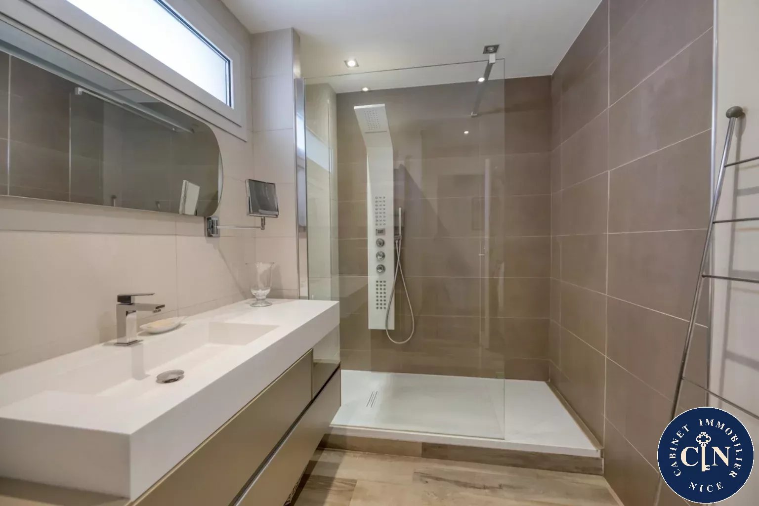 2 pièces 50 m² - Terrasse exposée sud - Chambrun — photo 17