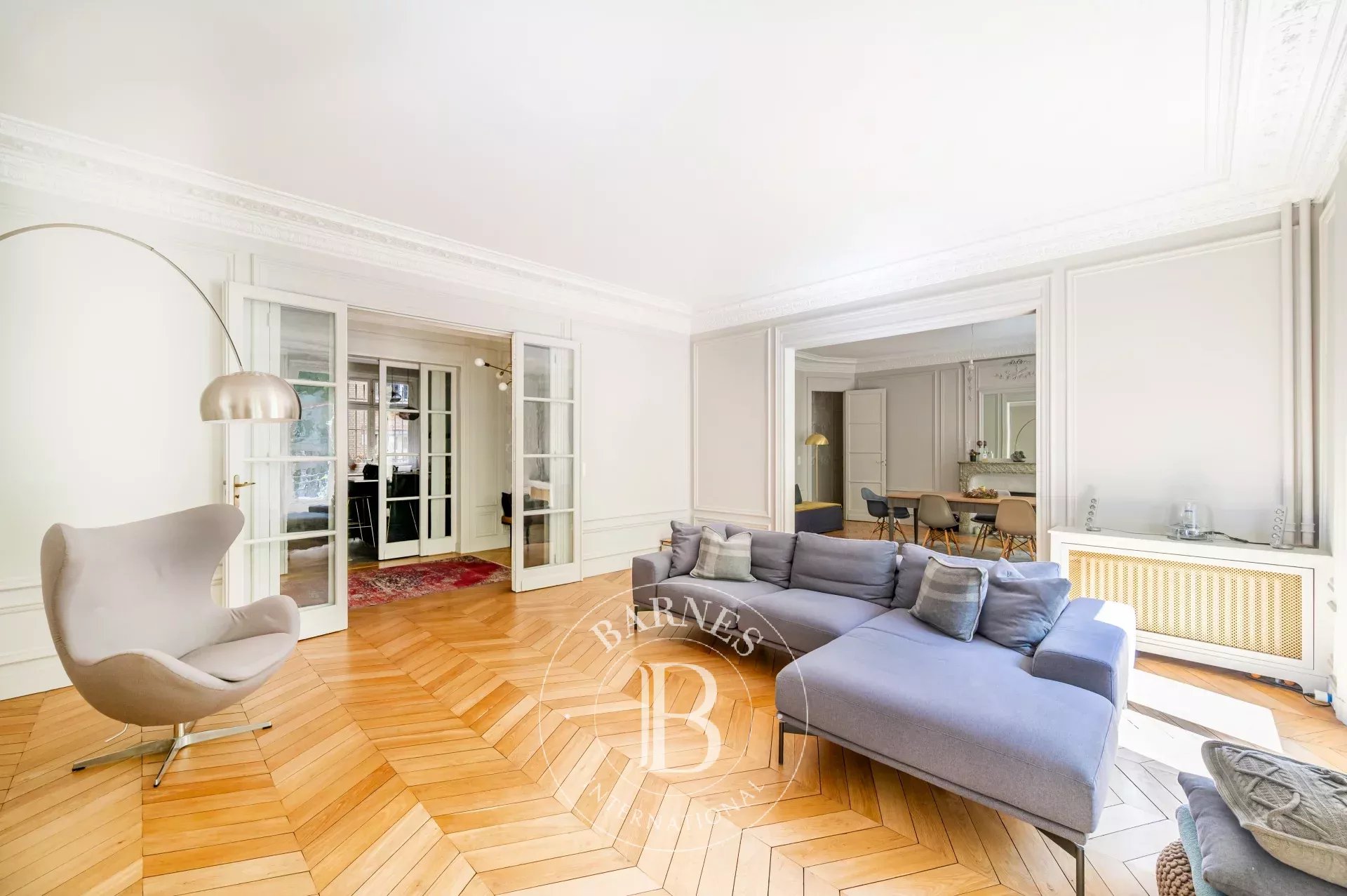 Neuilly Peretti Mairie - renovated family apartment with reception rooms - picture 6