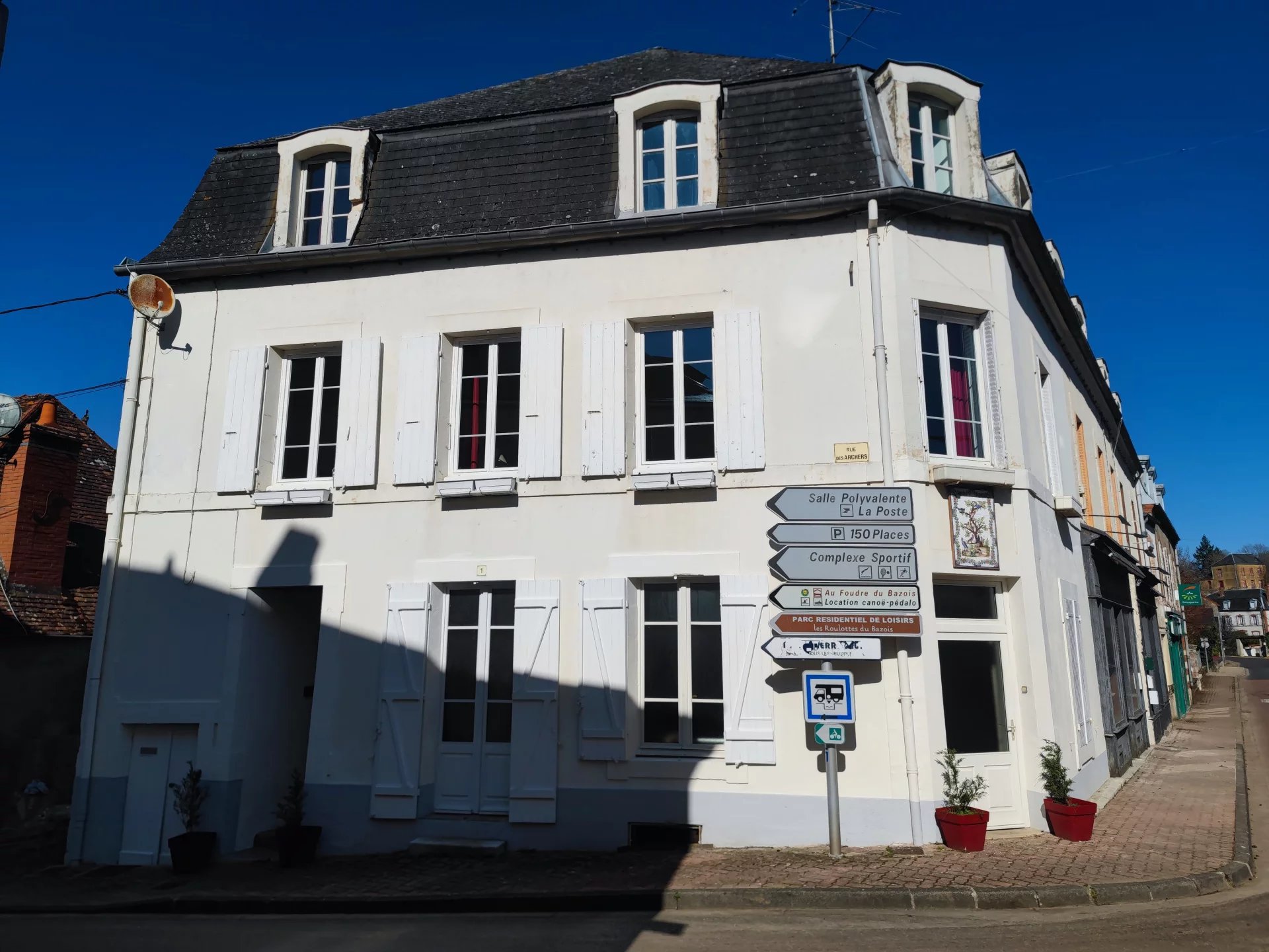 Agence immobilière de 
