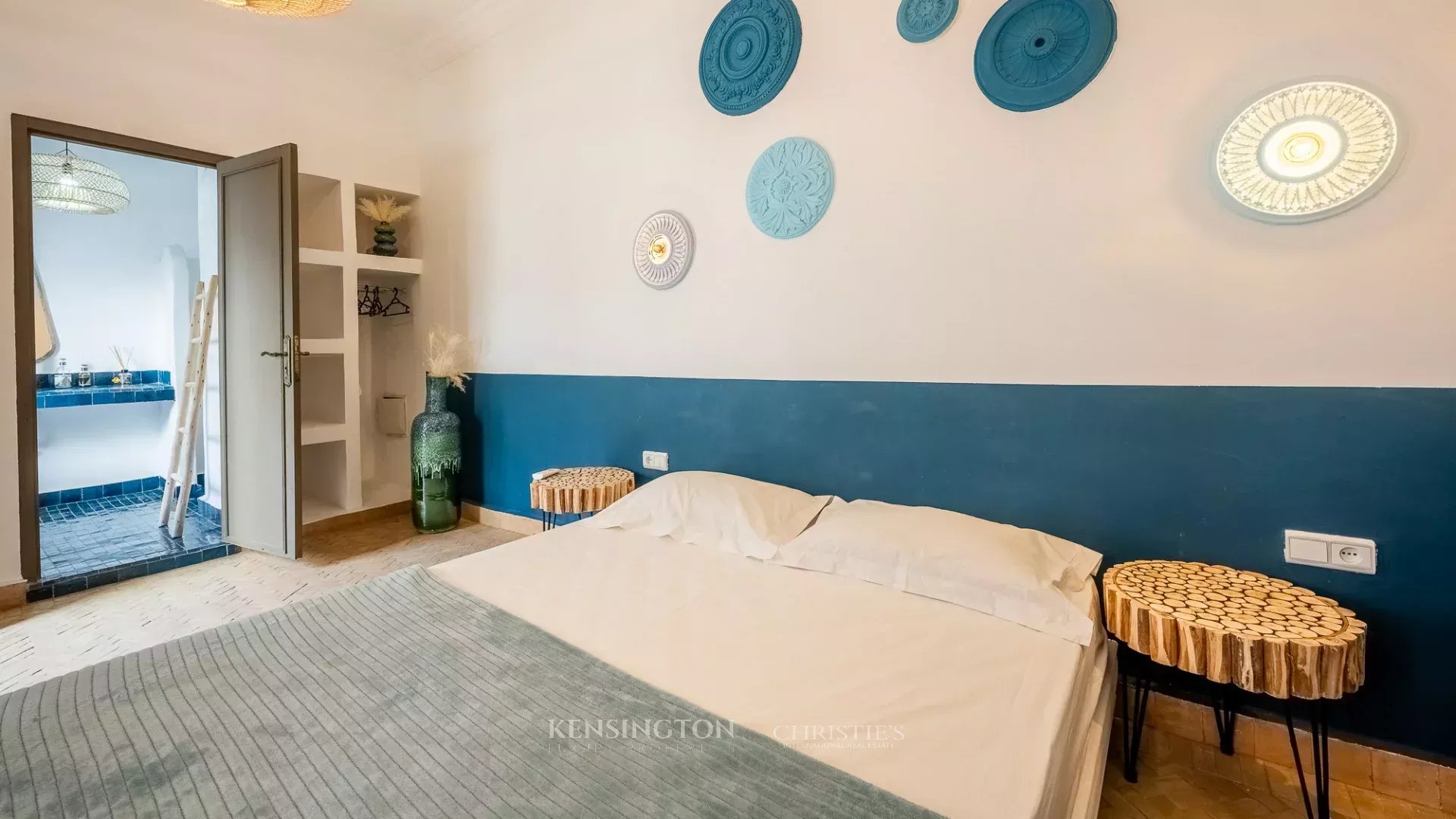 5 Bedroom Villa/Townhouse's Image 16