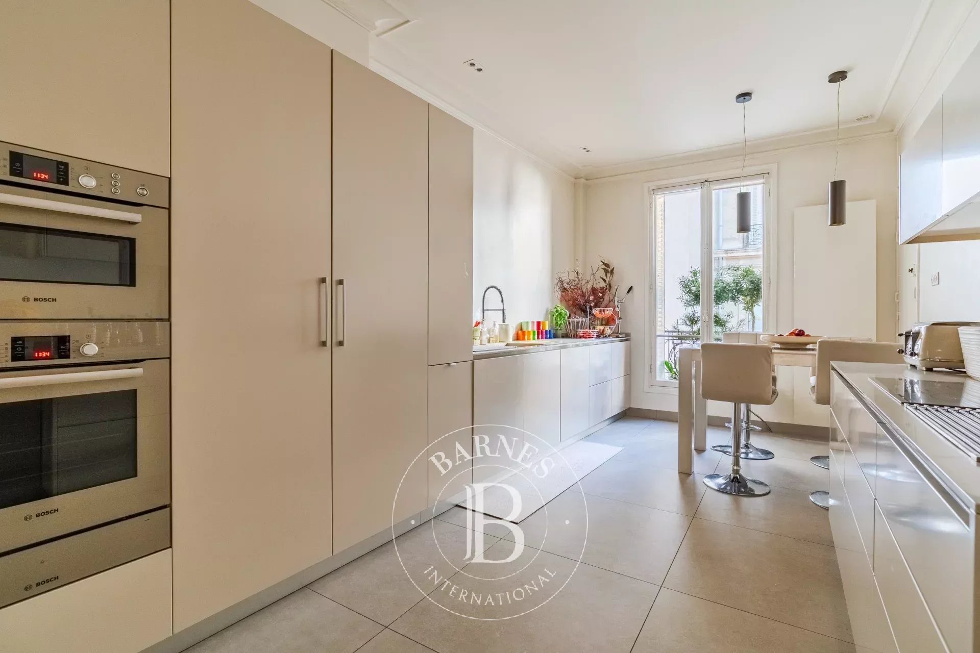 Daire Paris 16ème - picture 6