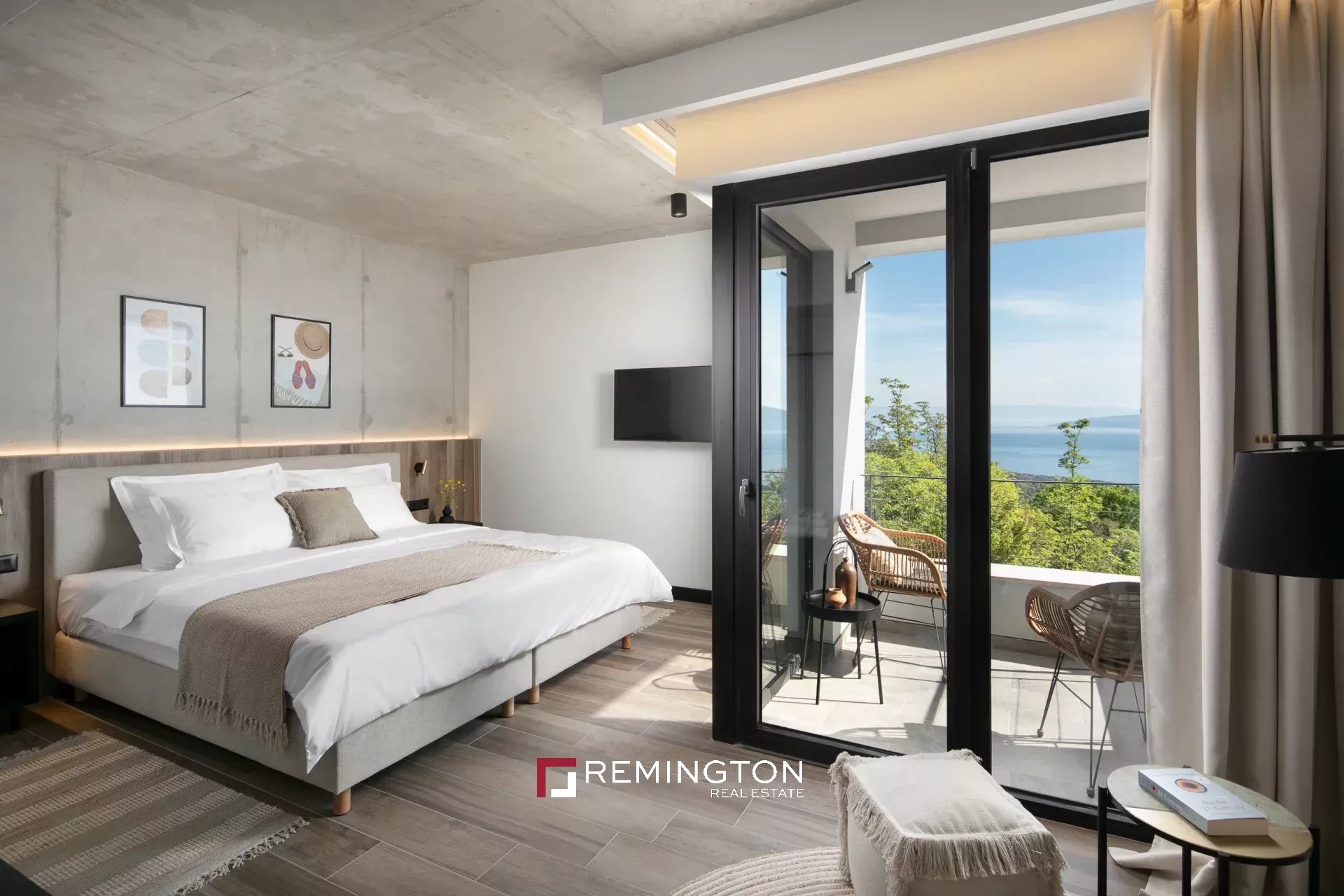 Villa/Townhouse's Image 8