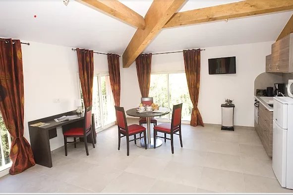 Sale Hotel Toulon