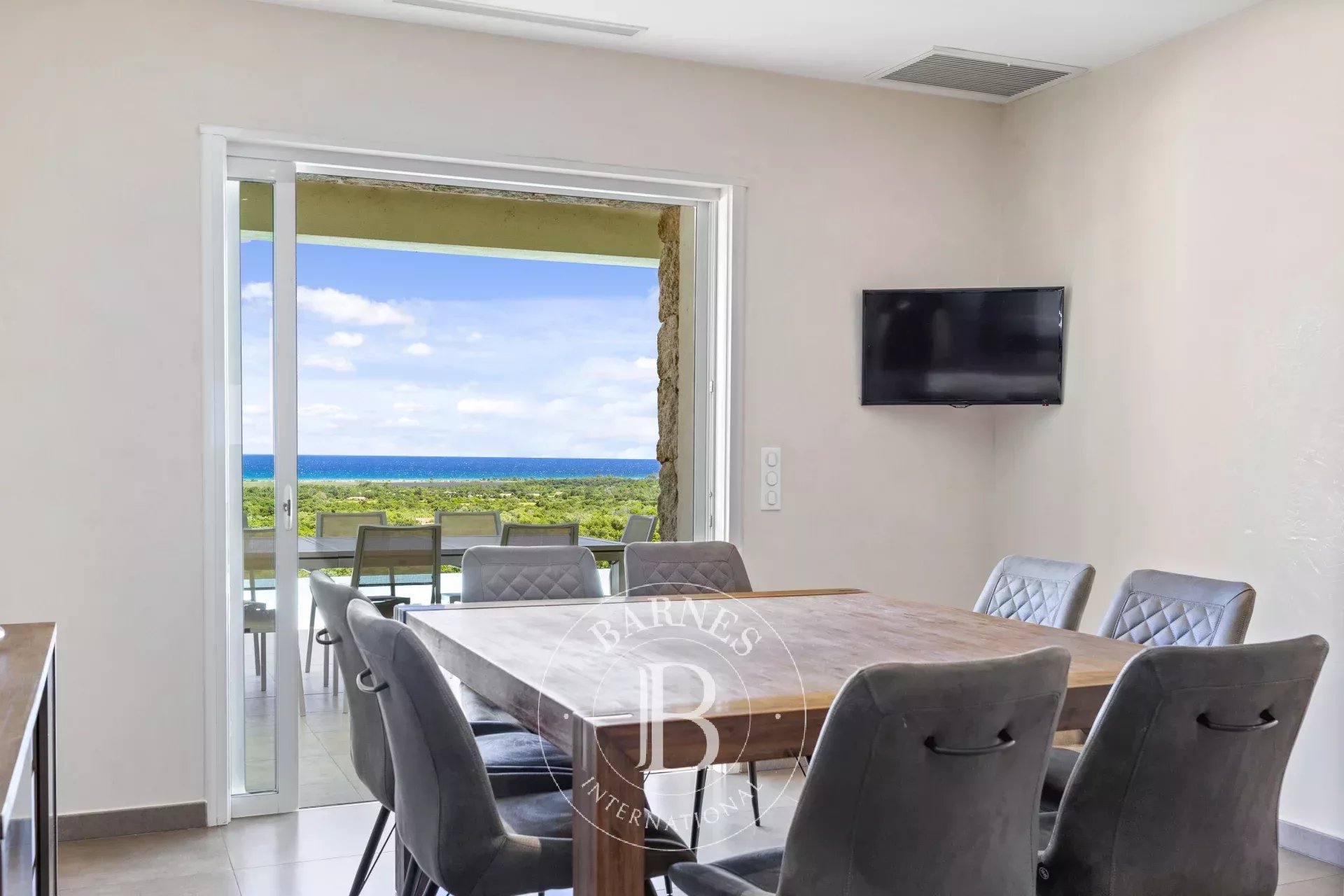 Villa Sari-Solenzara  -  ref 7175072 (picture 2)