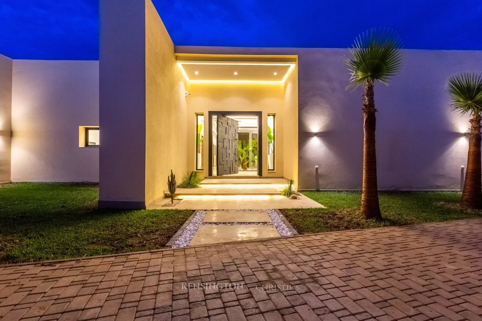 5 Bedroom Villa/Townhouse's Image 39