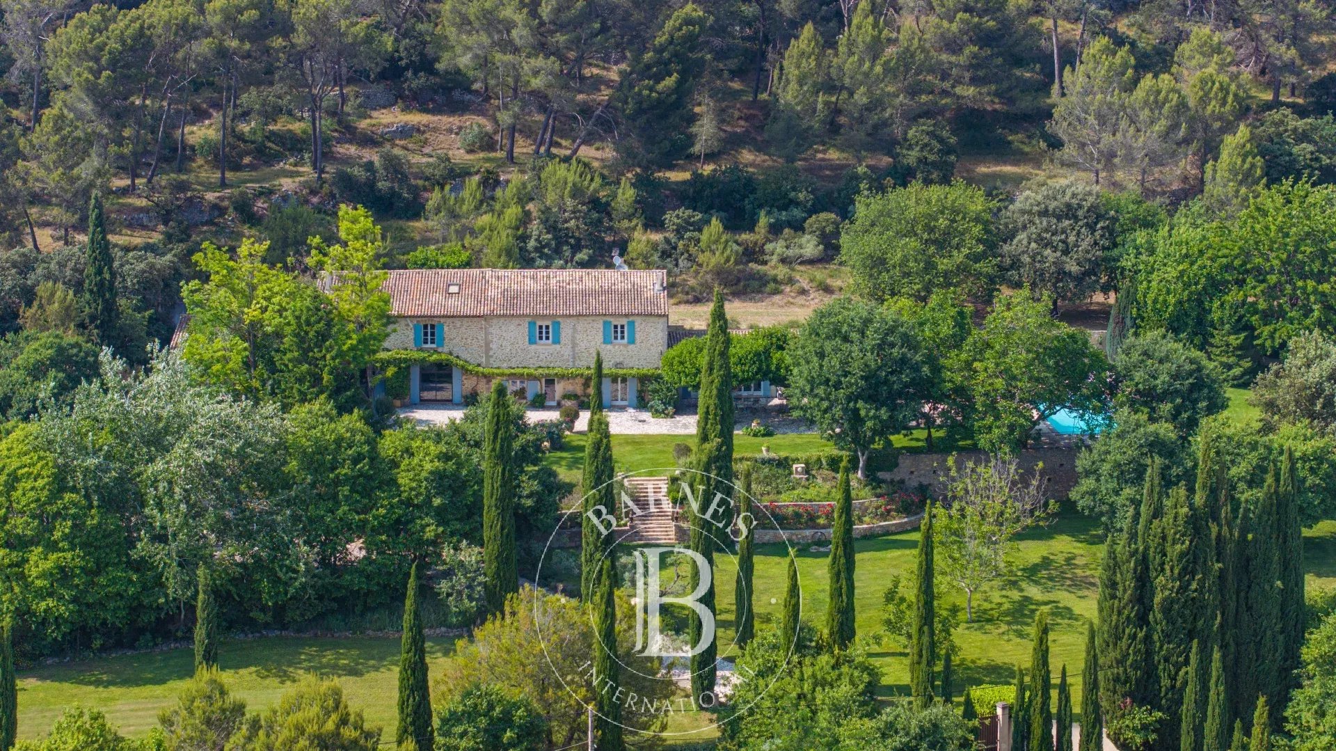 AIX-EN-PROVENCE – 17th-CENTURY MAS – 5,382 SQ FT - OUTBUILDINGS AND GARAGE 646 SQ FT – SWIMMING POOL – 13.34 ACRES GARDEN