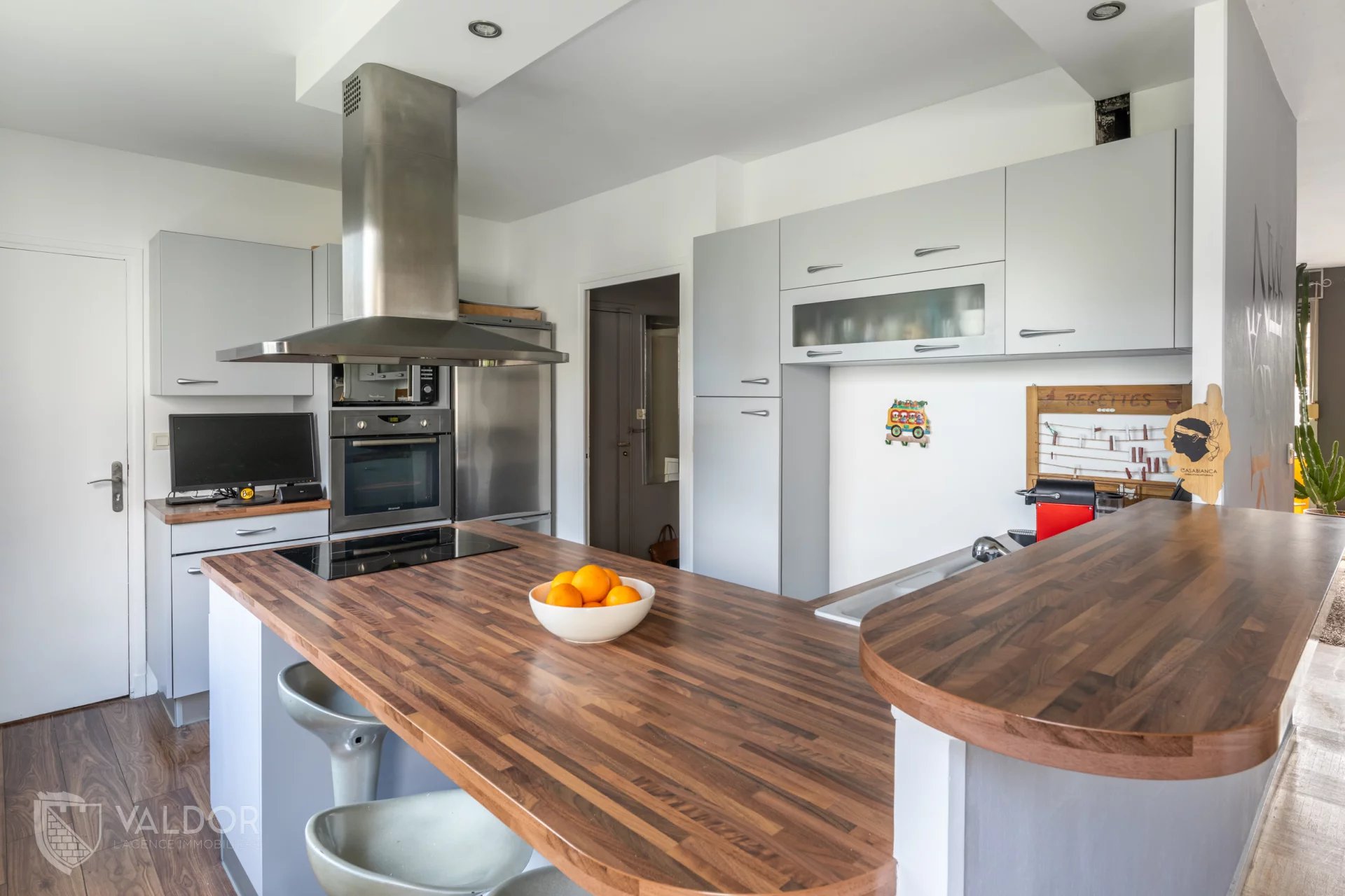 Appartement T4 de 103 m² avec Balcon, Garage et Cave