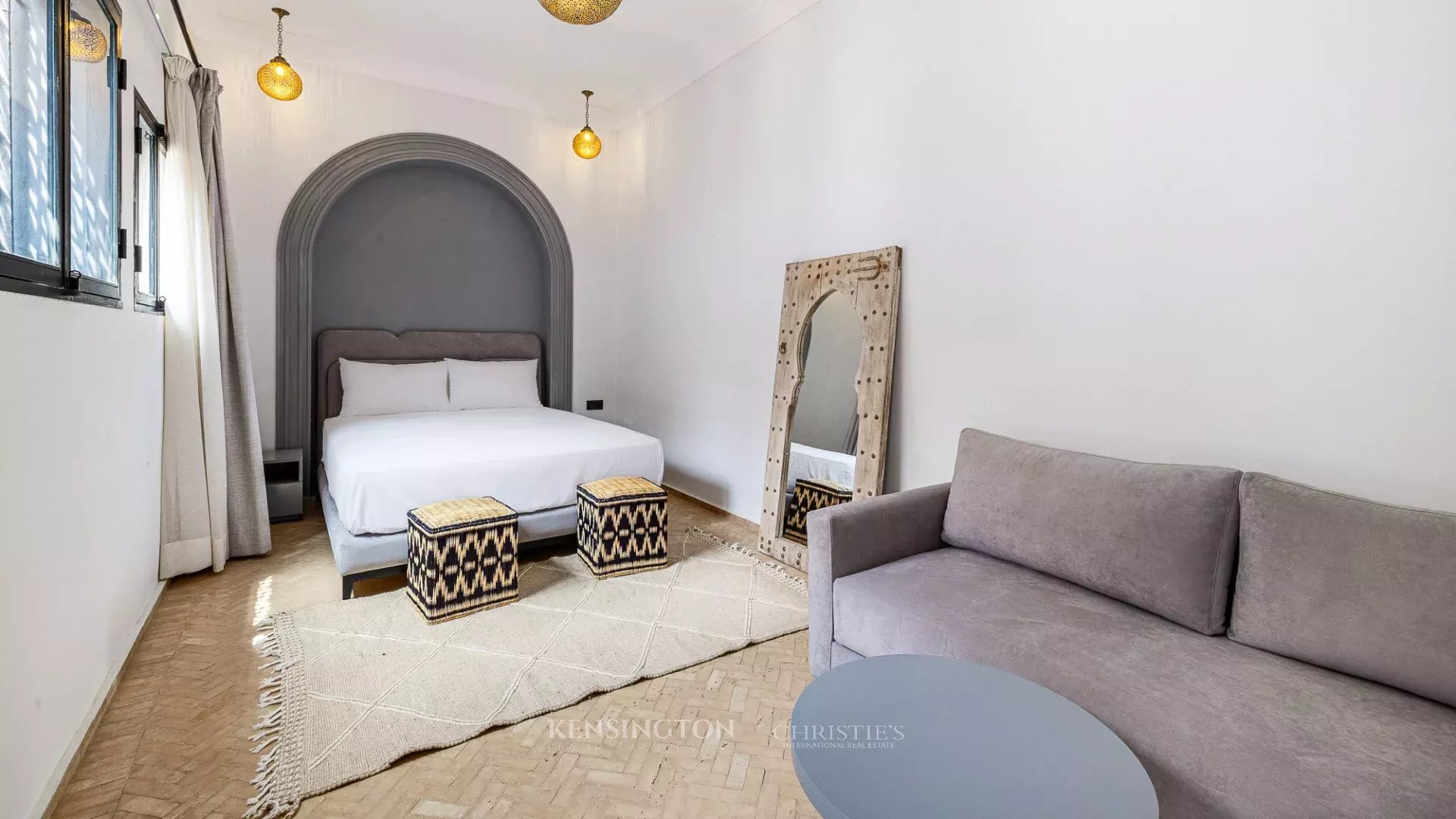 5 Bedroom Villa/Townhouse's Image 25