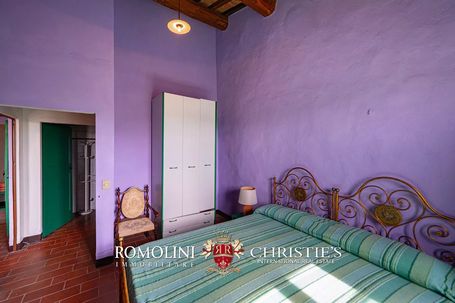6 Bedroom Villa/Townhouse's Image 31