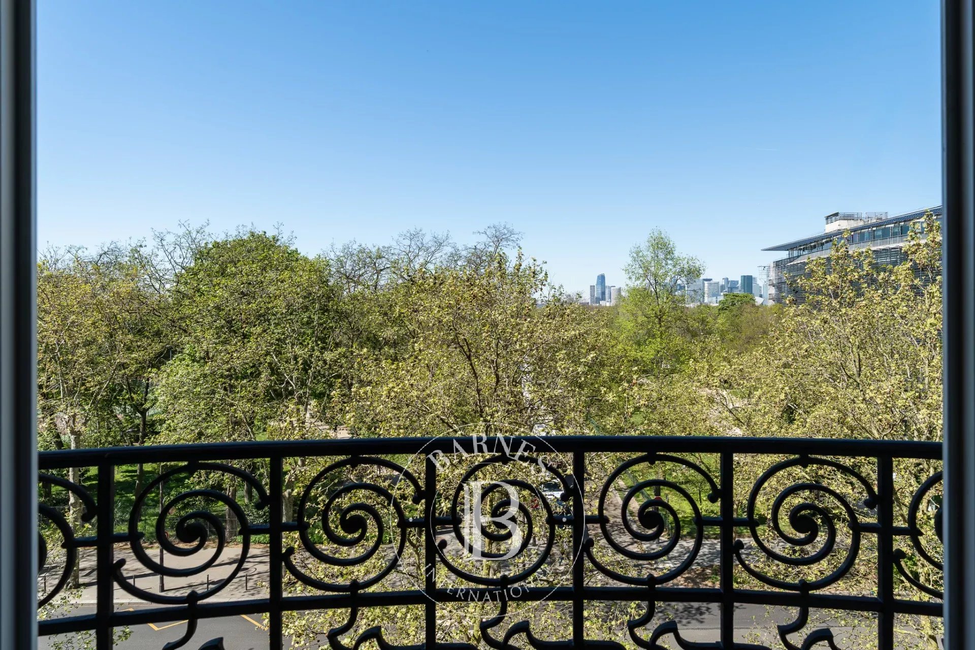 Appartement Paris 75016  -  ref 86889342 (picture 1)