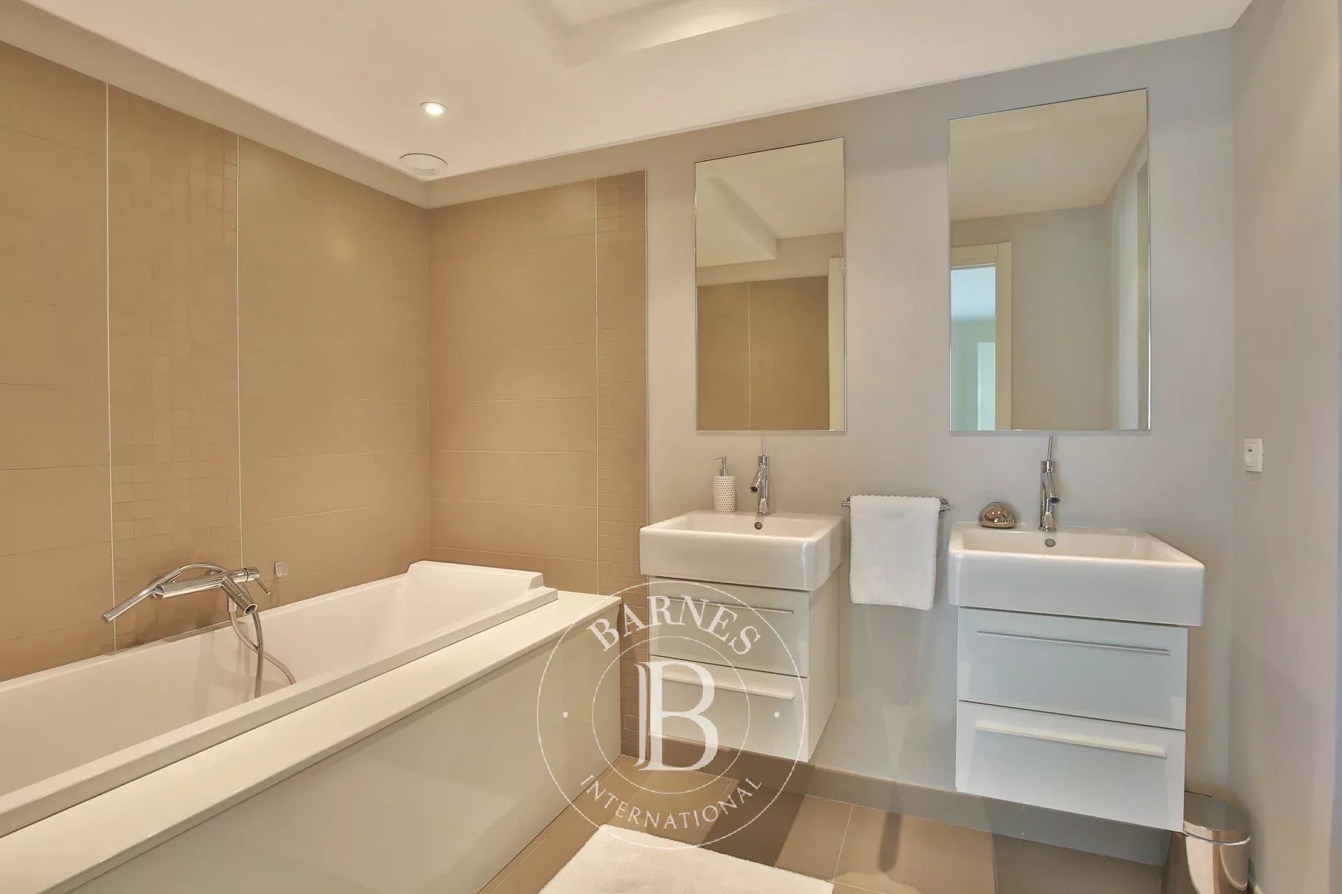 Villa Mougins - picture 12