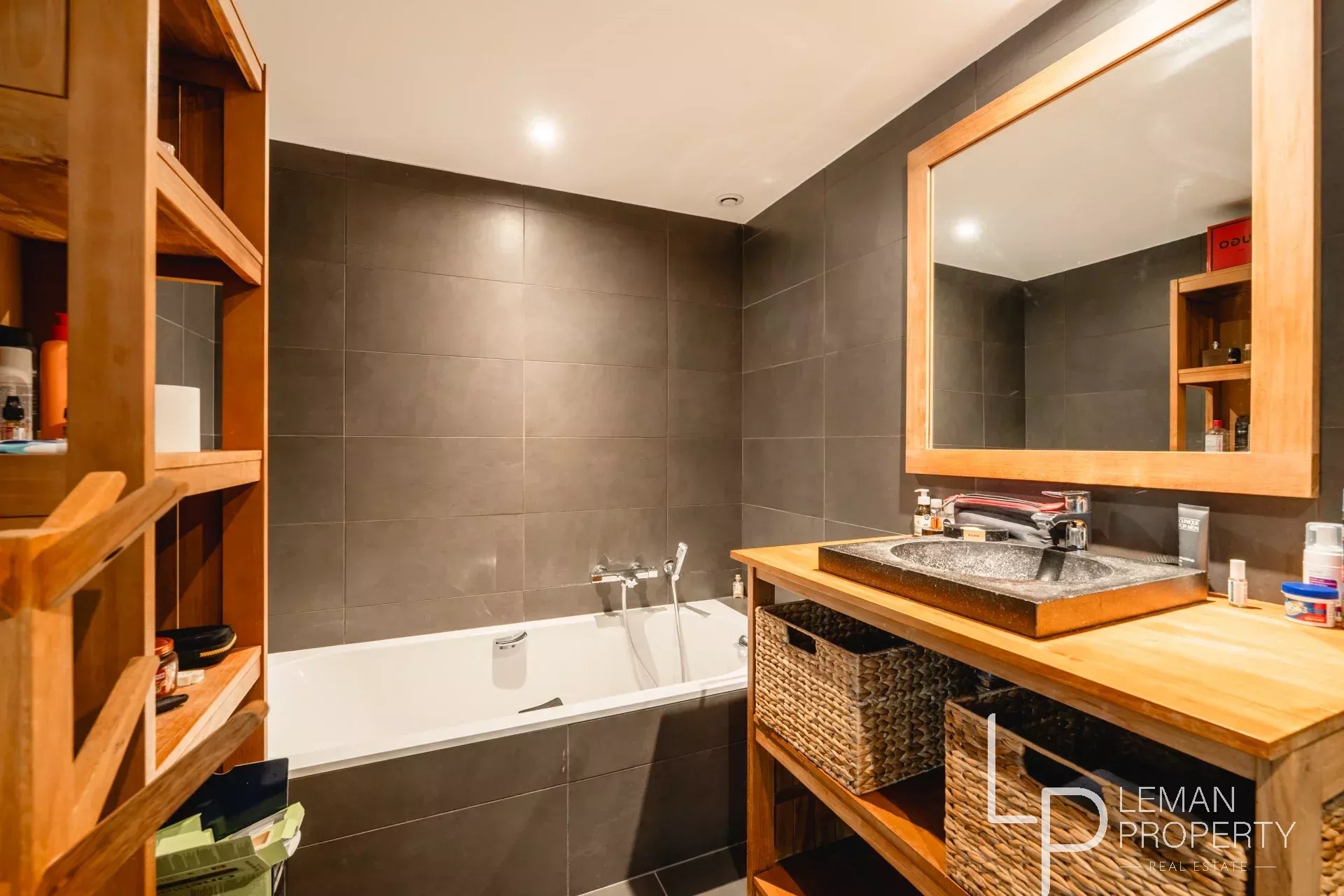 L'agence Leman property vous propose un maison à la vente