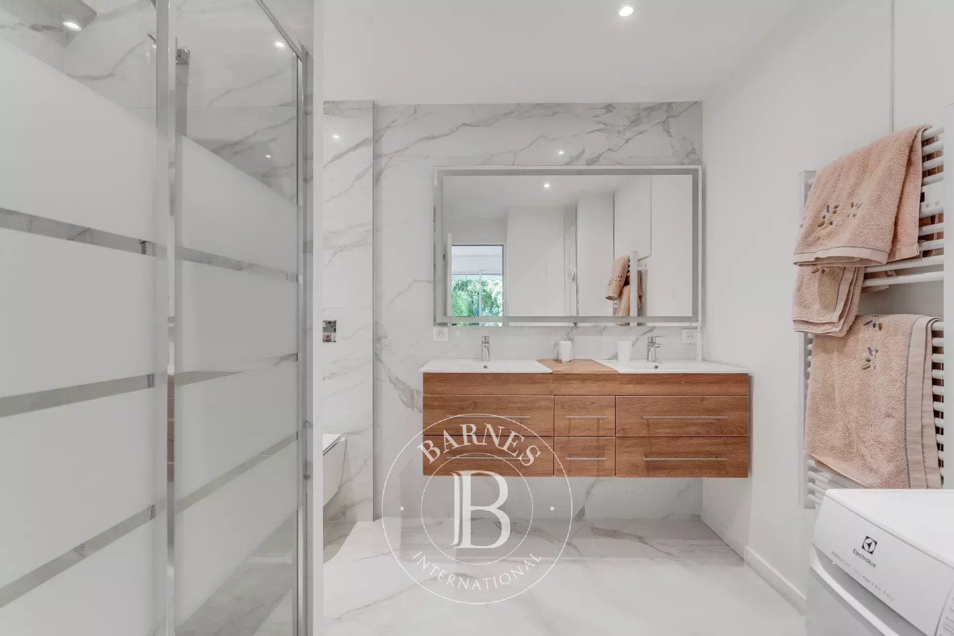 Daire Saint-Tropez - picture 8