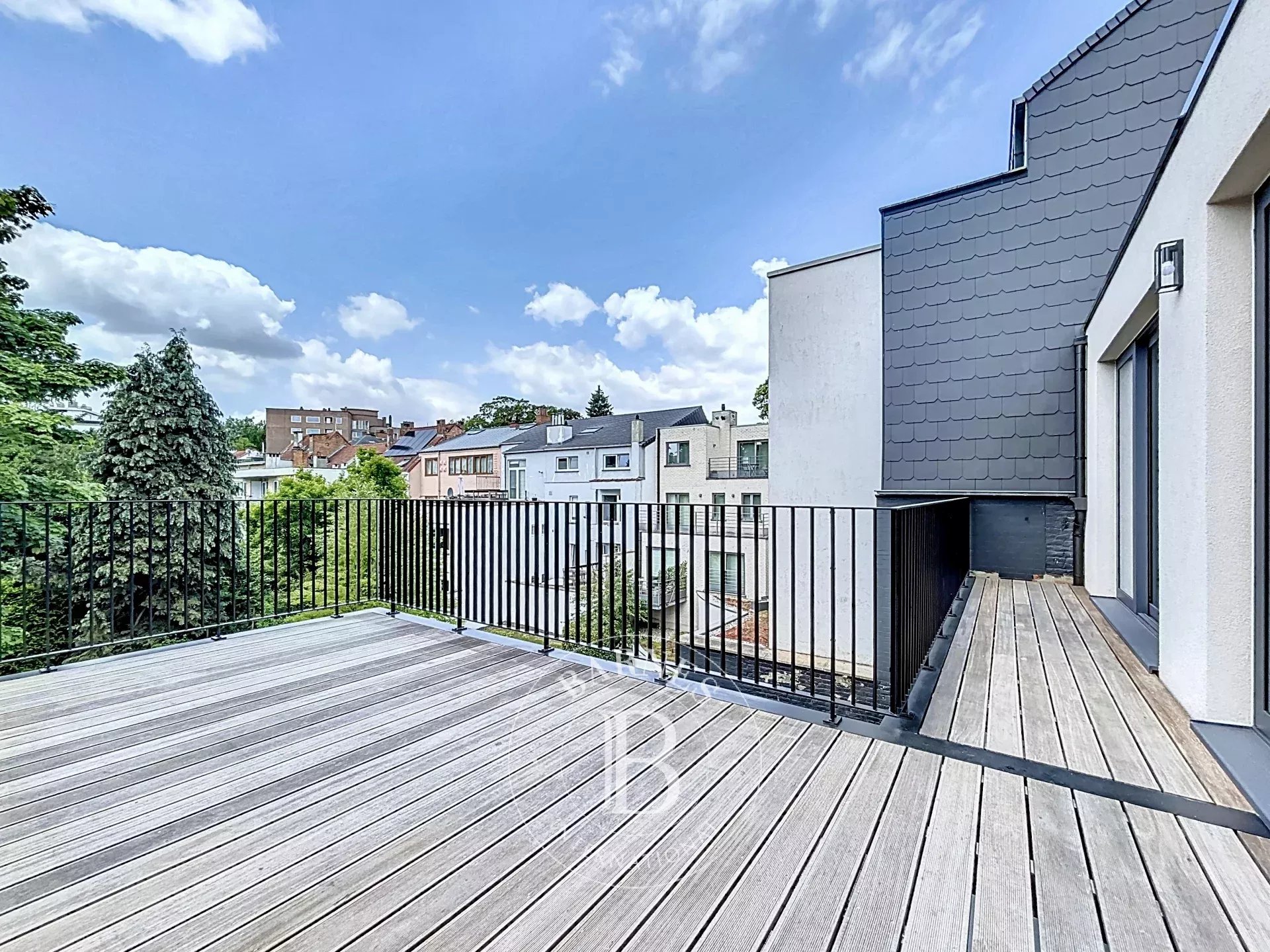 Vert Chasseur Penthouse 2ch 2sdb Terrasse