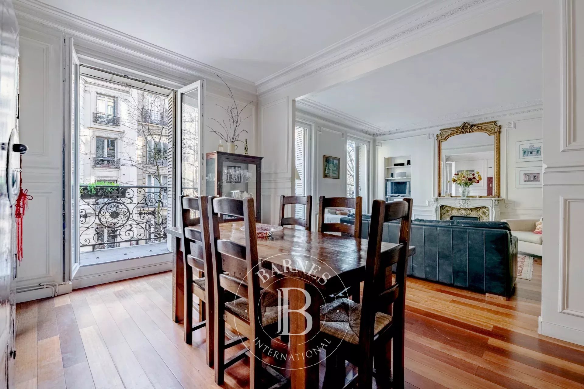 Daire Paris 4ème - picture 4