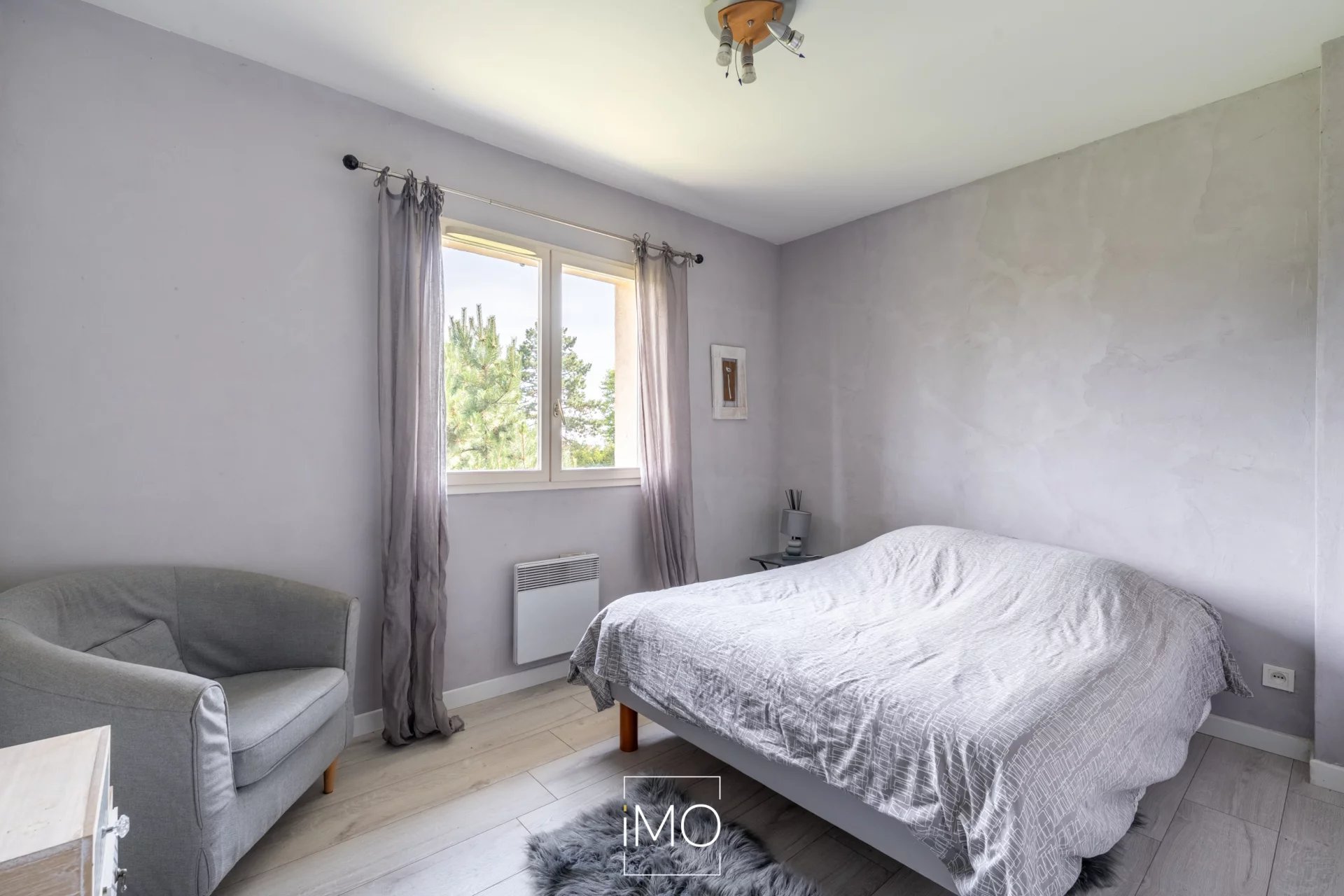Maison familiale de 130 m² avec piscine sur parcelle de 1 028 m²