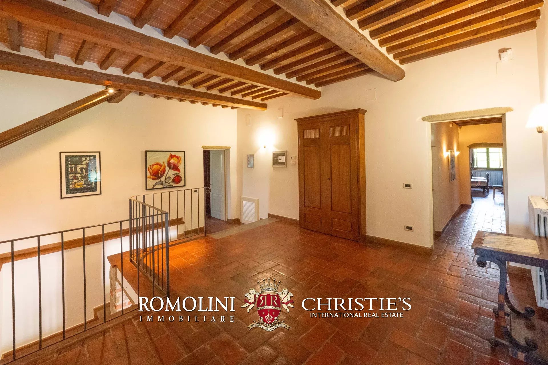 5 Bedroom Villa/Townhouse's Image 27