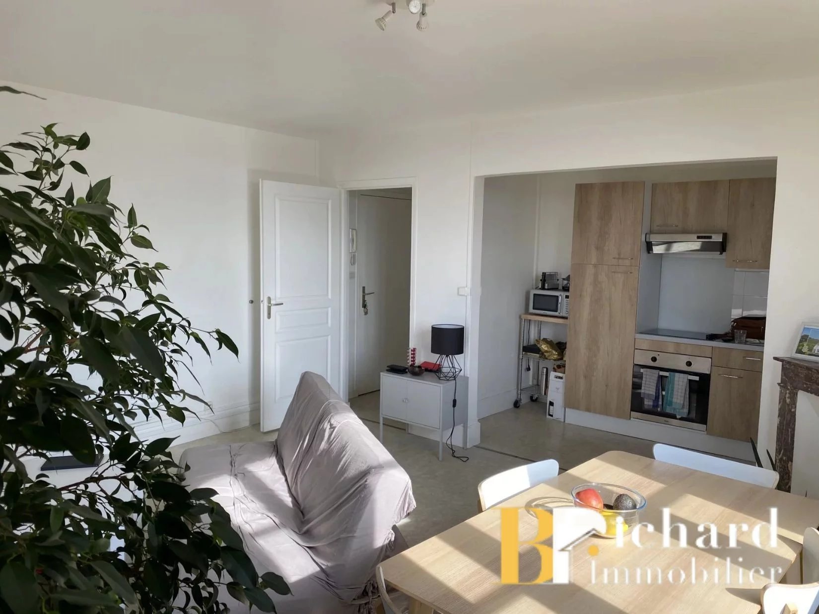 Appartement meublé - Ville haute