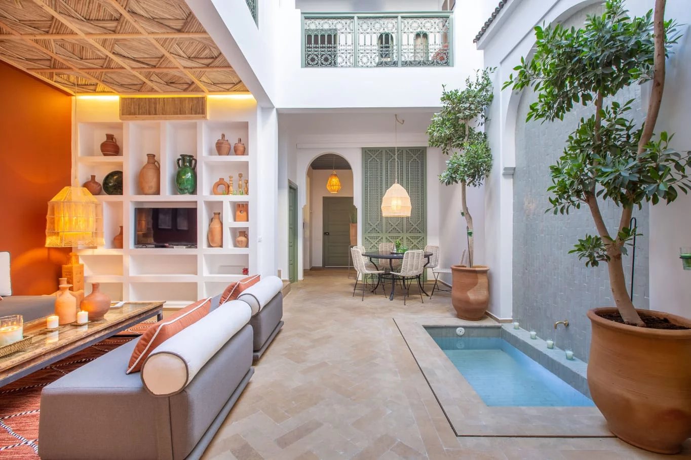 TOP-OF-THE-RANGE RIAD - EXCELLENT RESIDENTIAL POTENTIAL OR RENTAL YIELD