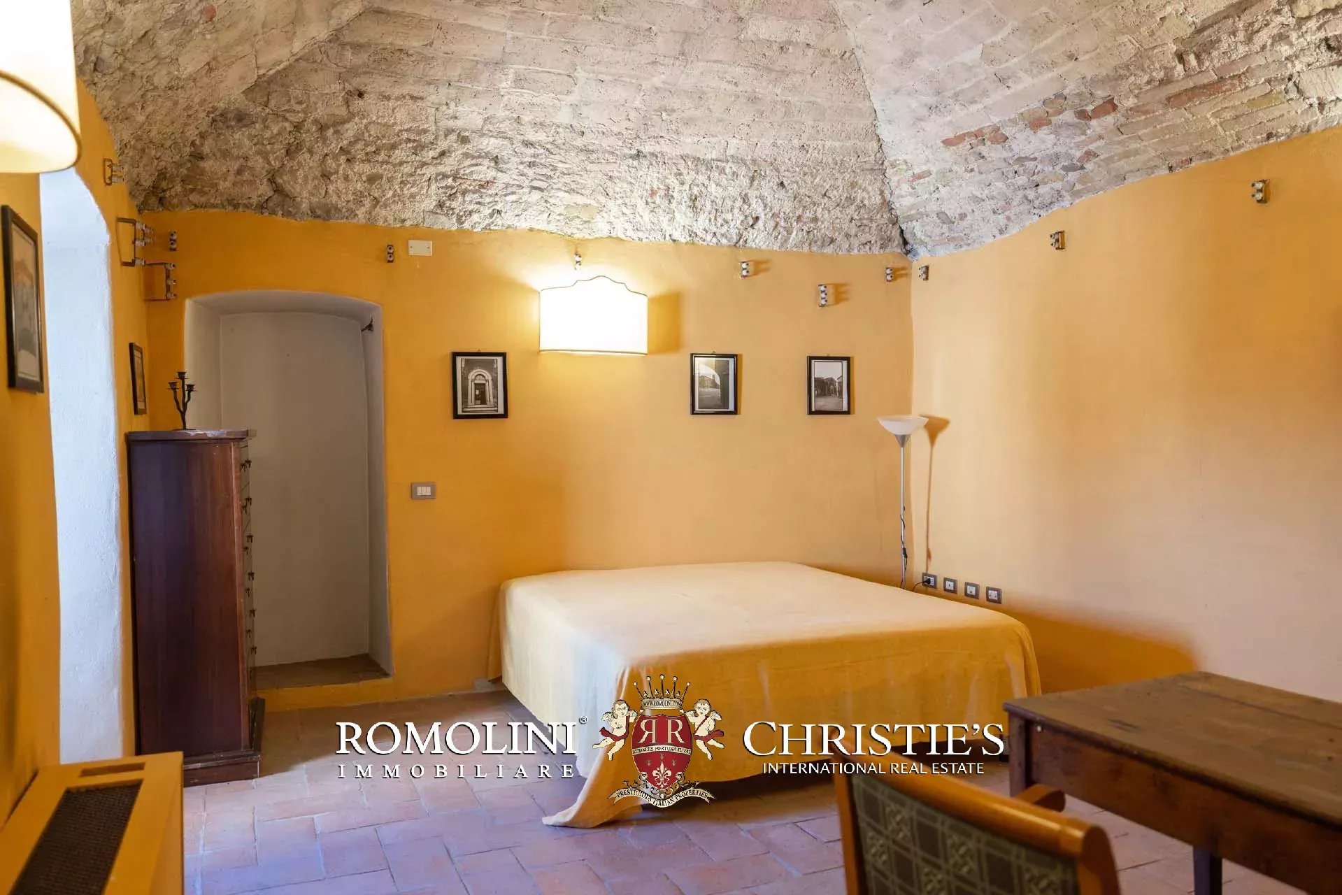 80 Bedroom Villa/Townhouse's Image 74